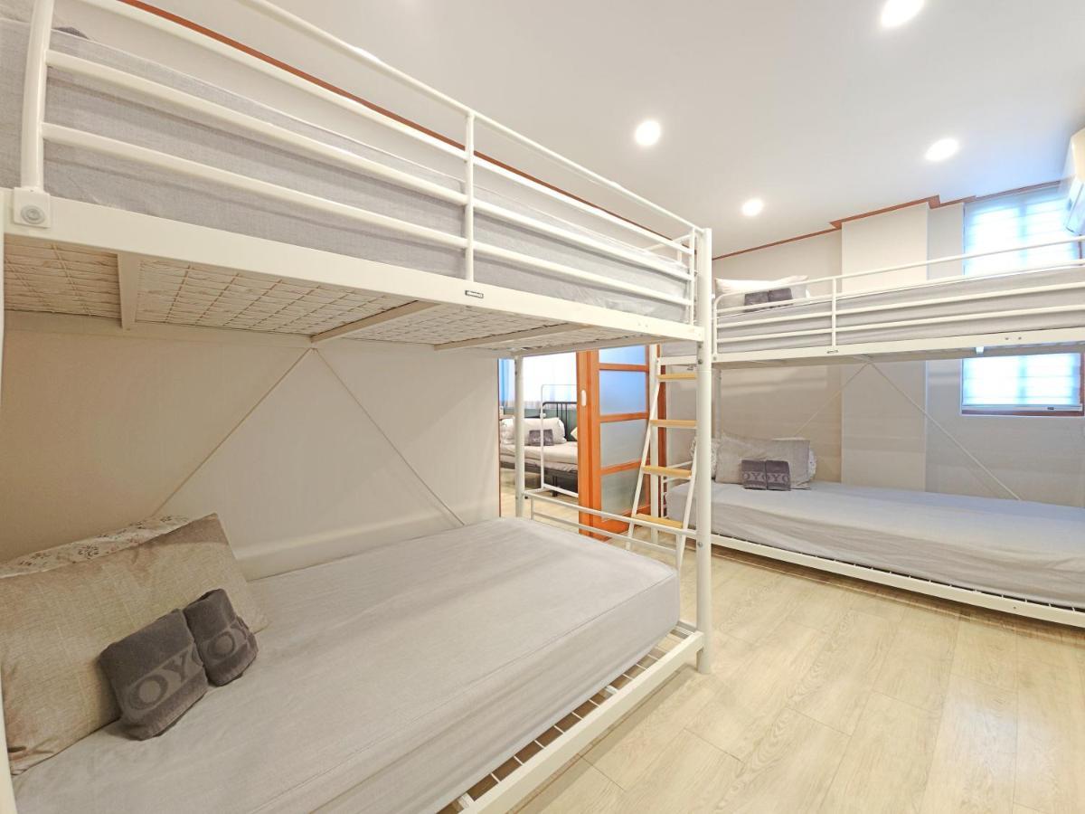 Oyo Rooftop Hotel