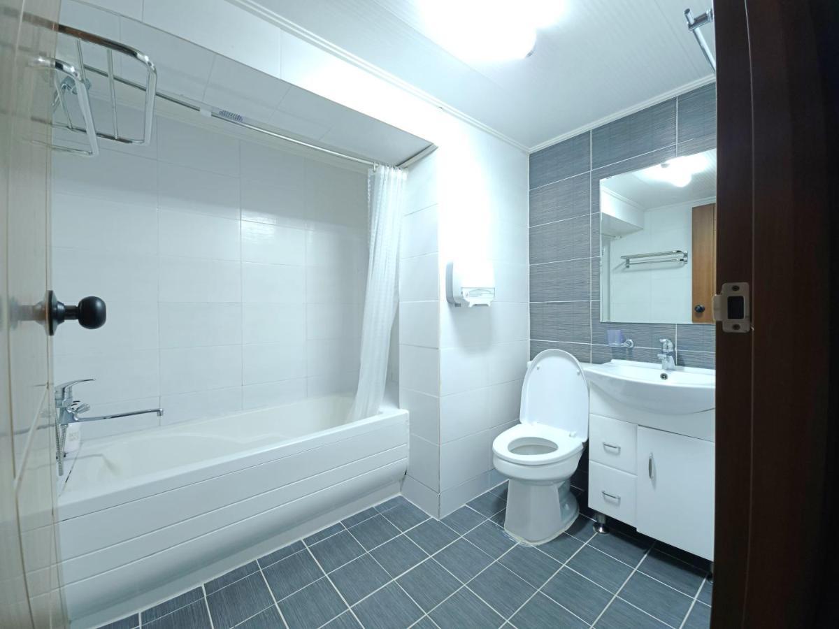 Hotel Oyo Rooftop 3*