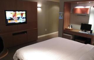 The California Gangnam 3* Seoul