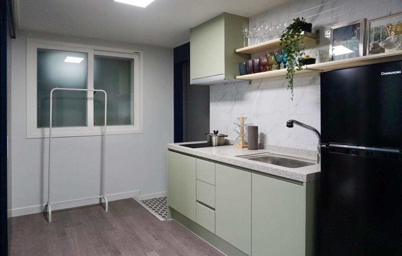 Mapo 2bedroom House Apartment Seoul