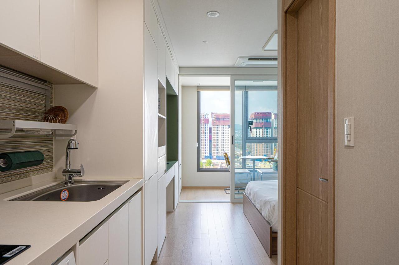Apartment Urbanstay Myeongdong