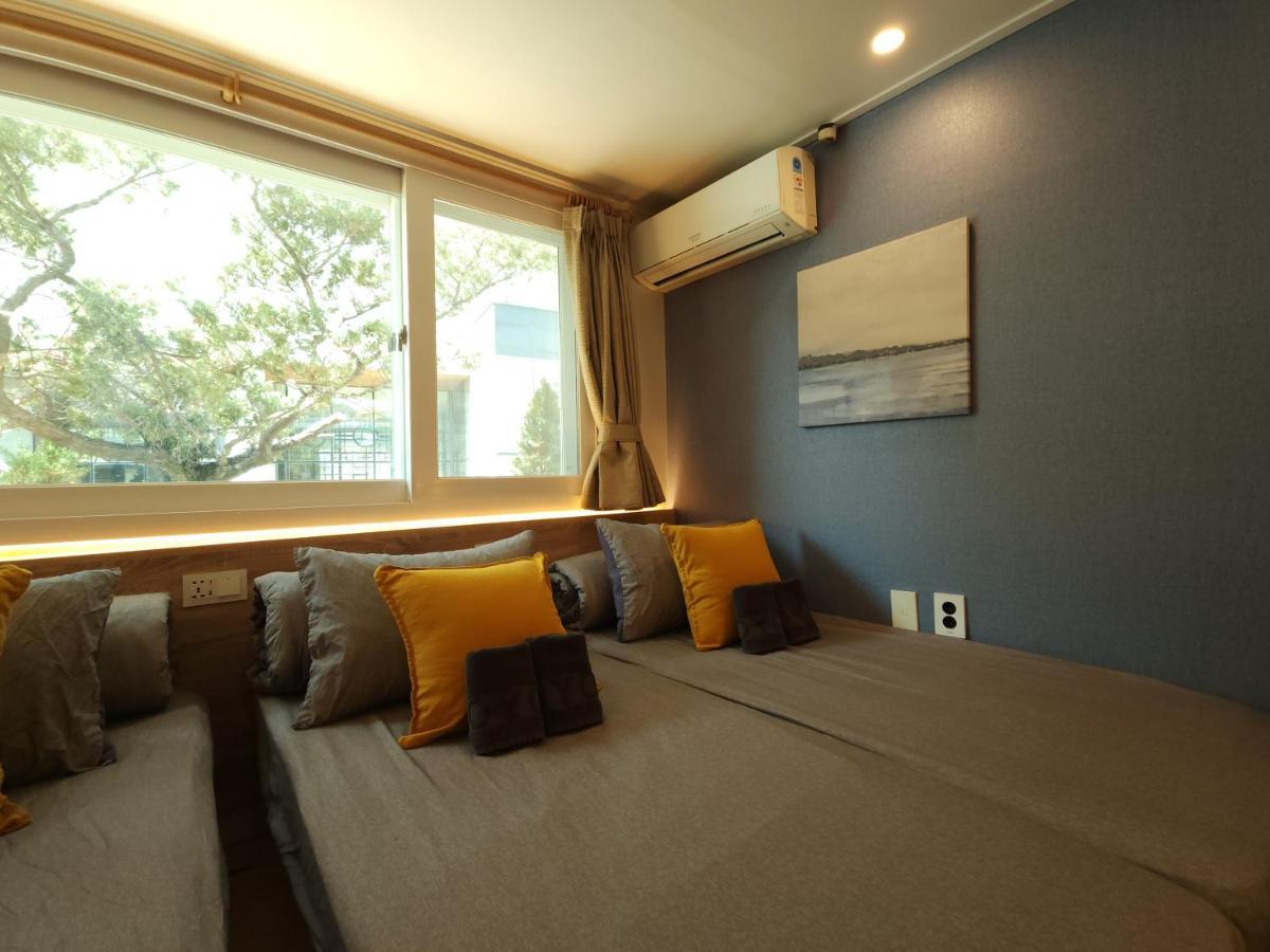 Oyo Myeongdong 5