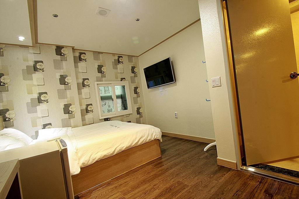 Guest house Eel
