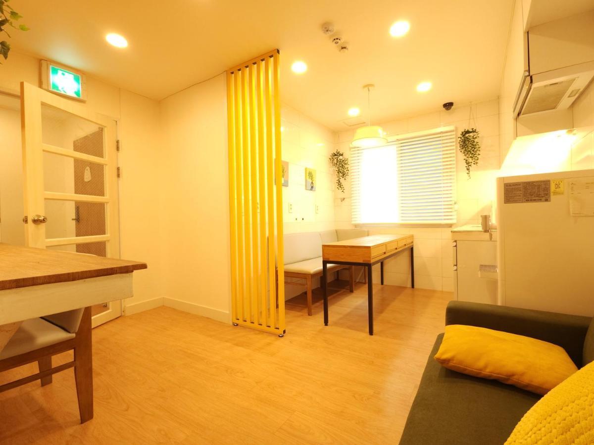 Oyo Myeongdong 5