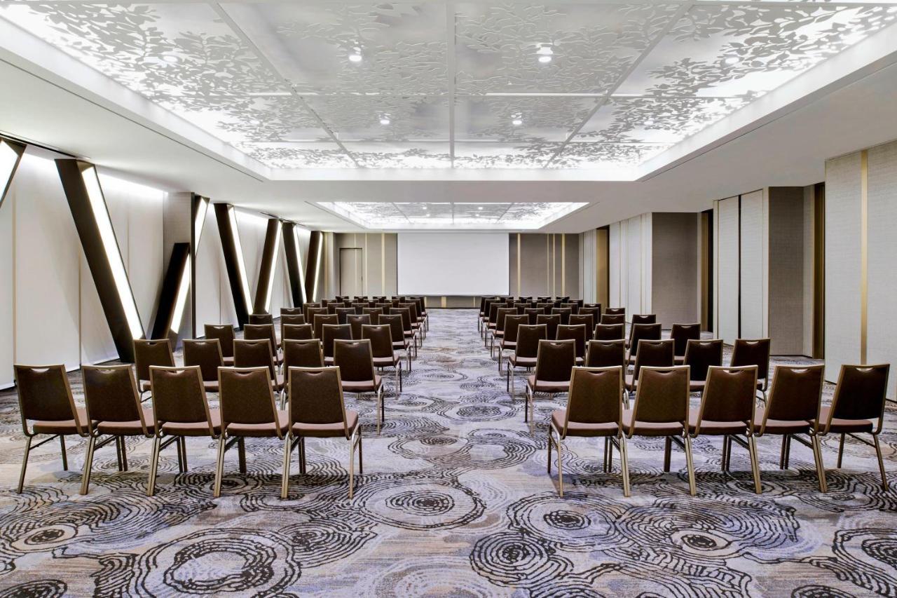 Courtyard By Marriott Botanic Park Hotel 4*