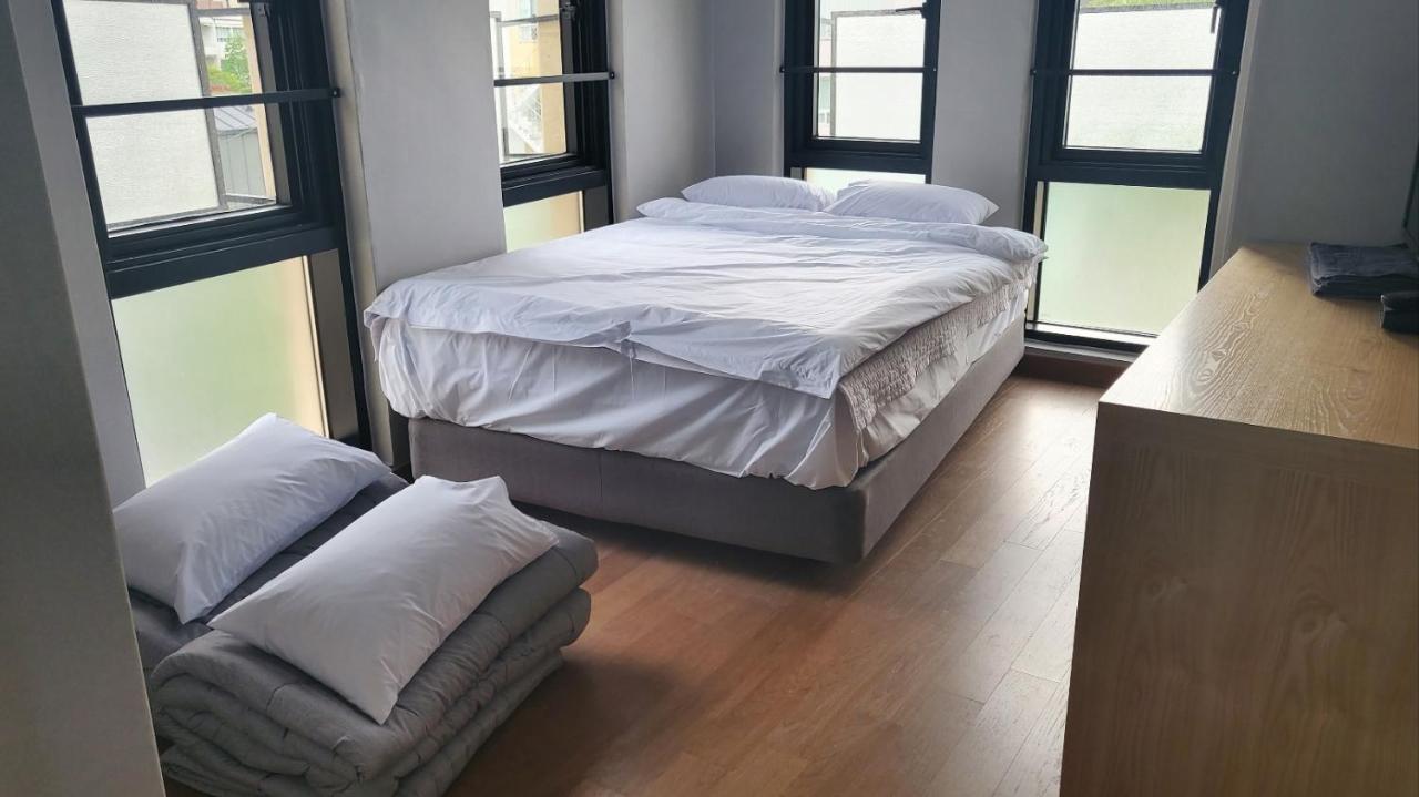 J.hill House Seul