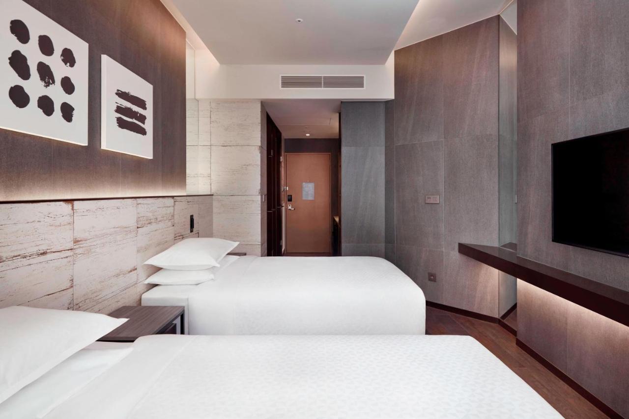 Four Points By Sheraton Gangnam Hotel 4*