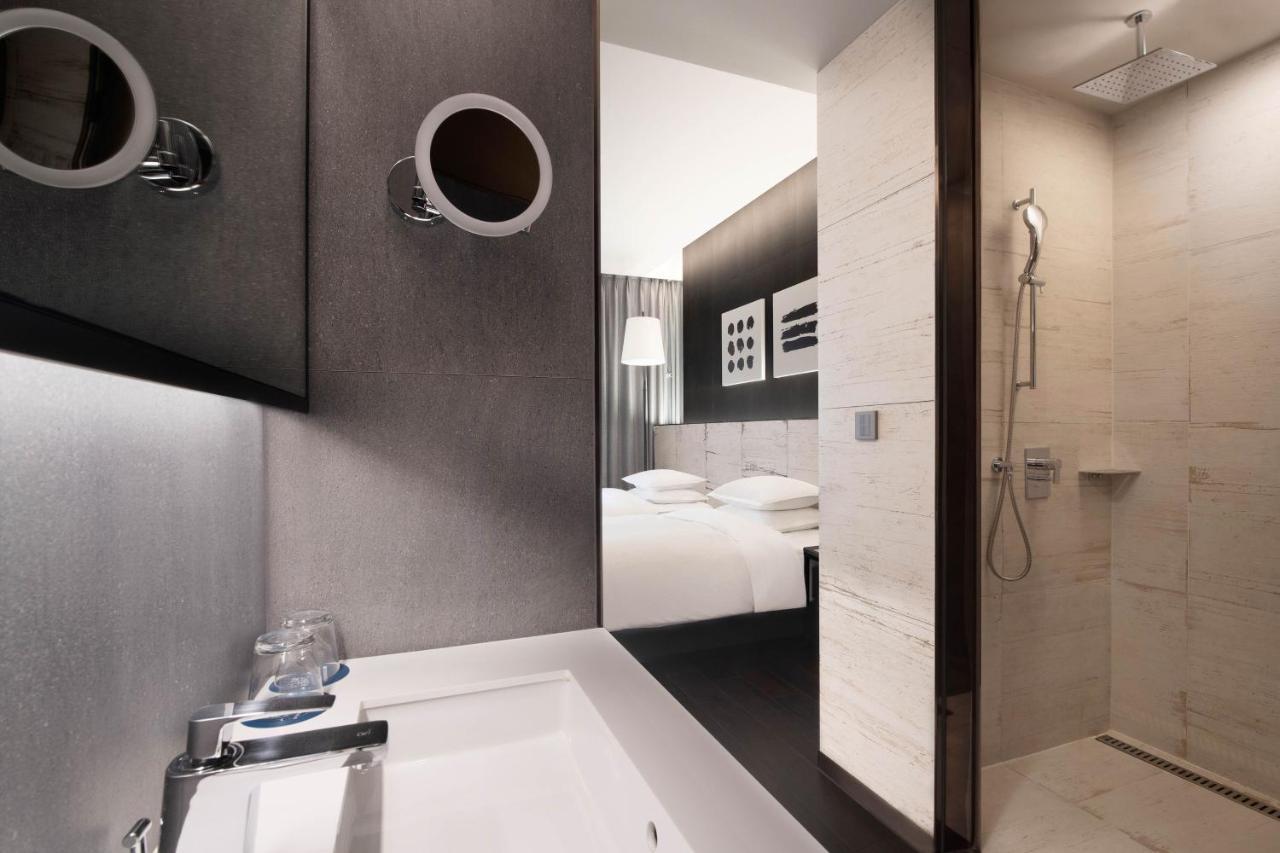 Four Points By Sheraton Gangnam 4*