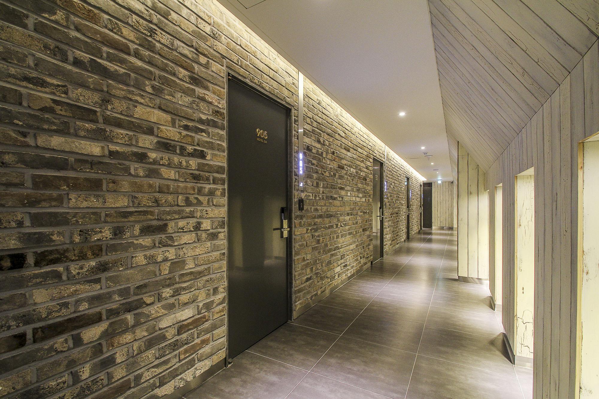 Motel 2.4 Seul