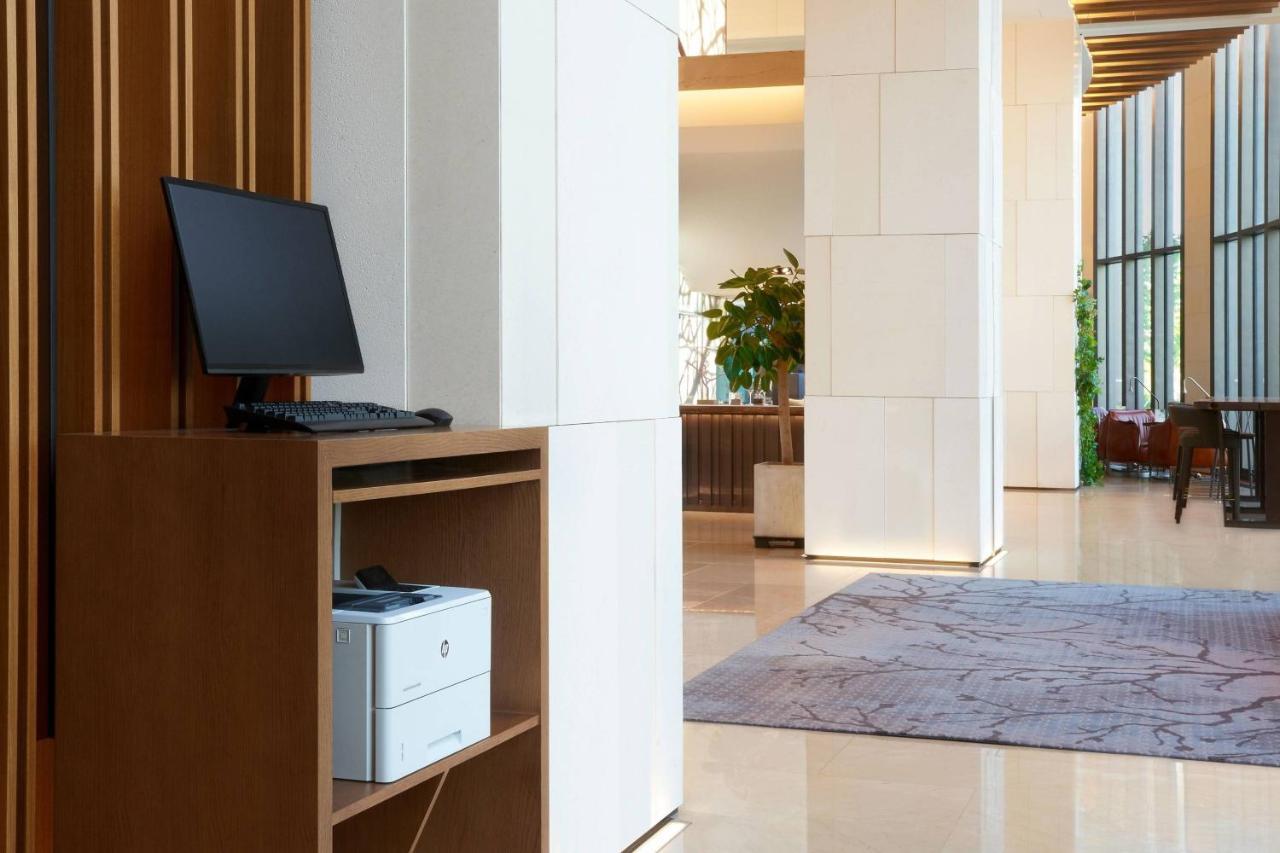 Courtyard By Marriott Botanic Park