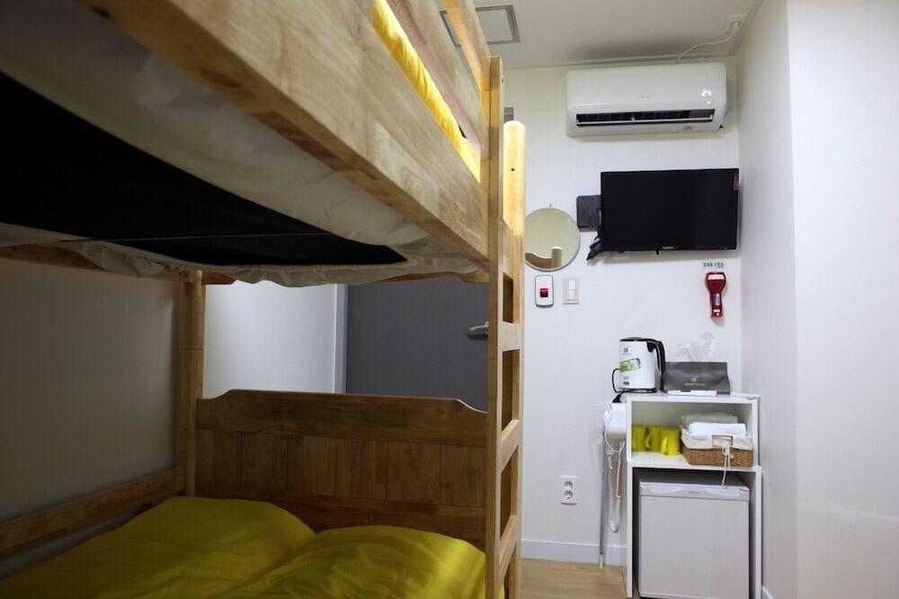Hotel 24 Dongdaemun Market 2*