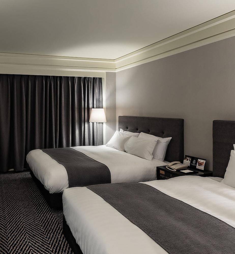 Kensington Yeouido 4*