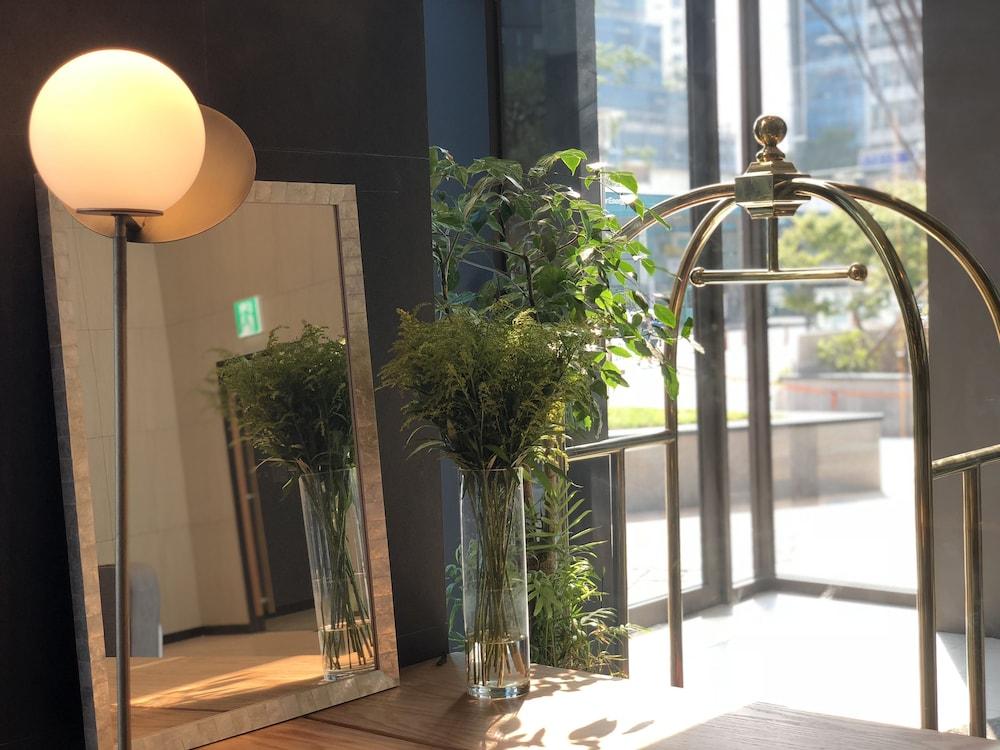 Hotel The State Sunyu 4*
