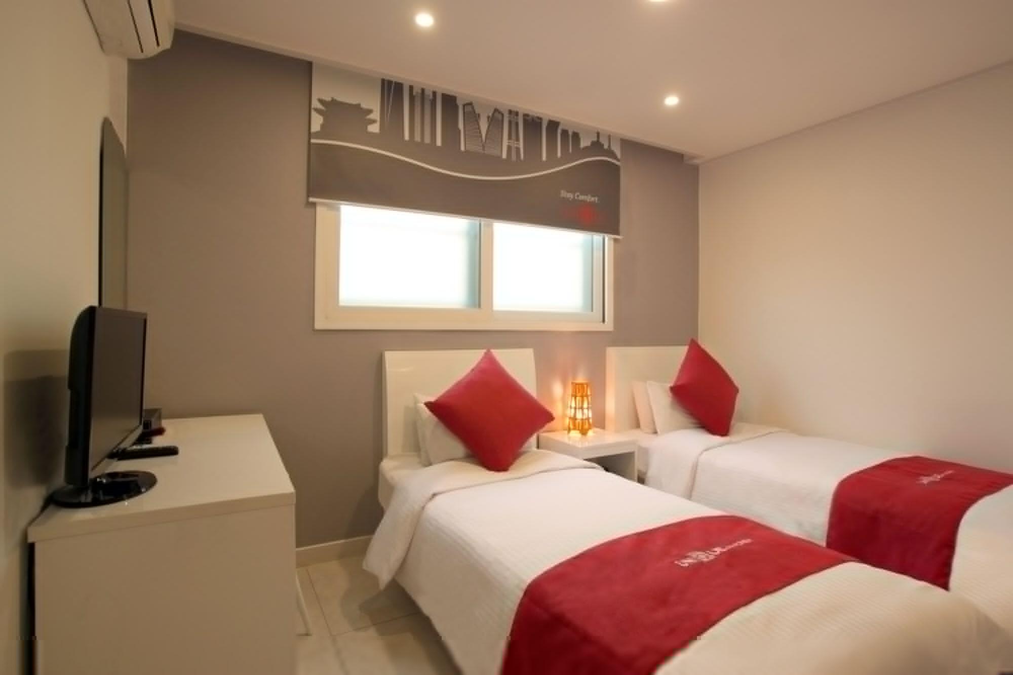 Hotel Unique By Foret 3*