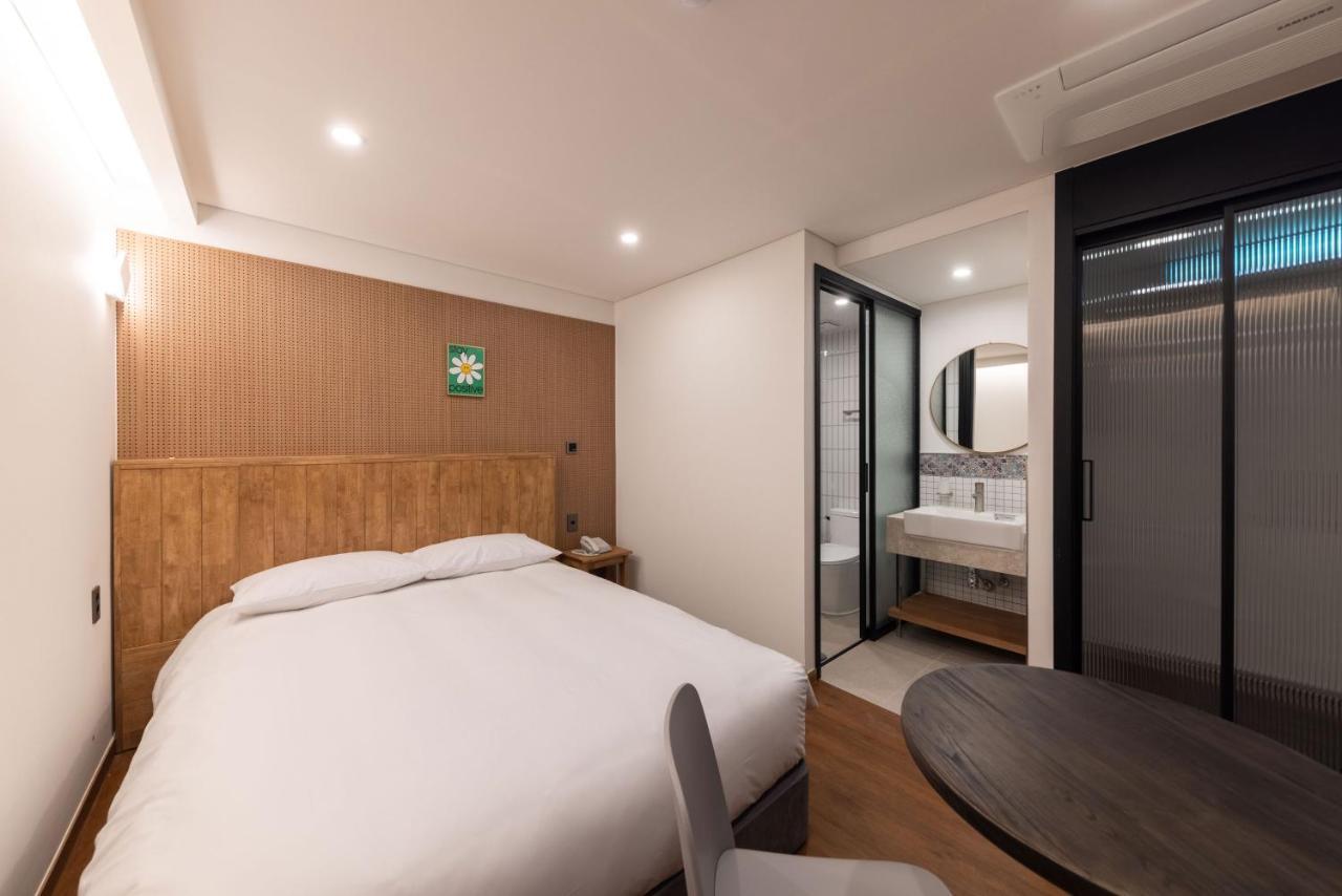 Hotel Ara
