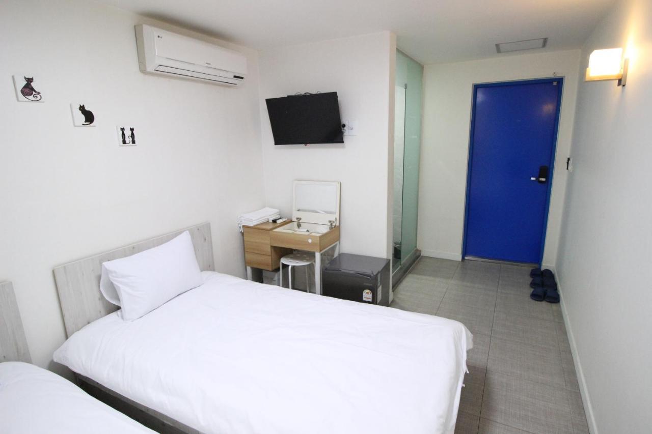 Golden Park Myeongdong Hotel