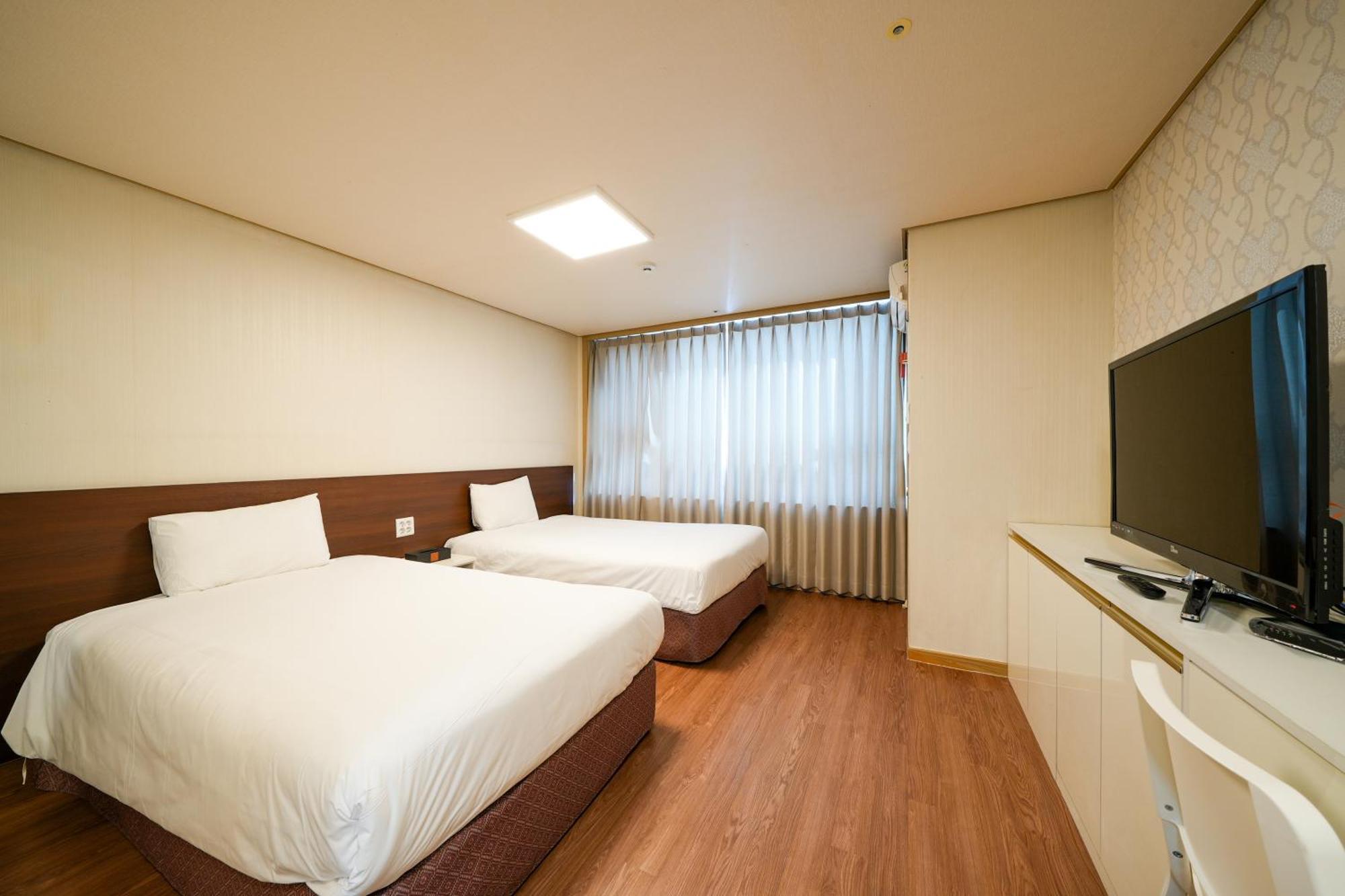 Hotel Aventree Yeouido 3*