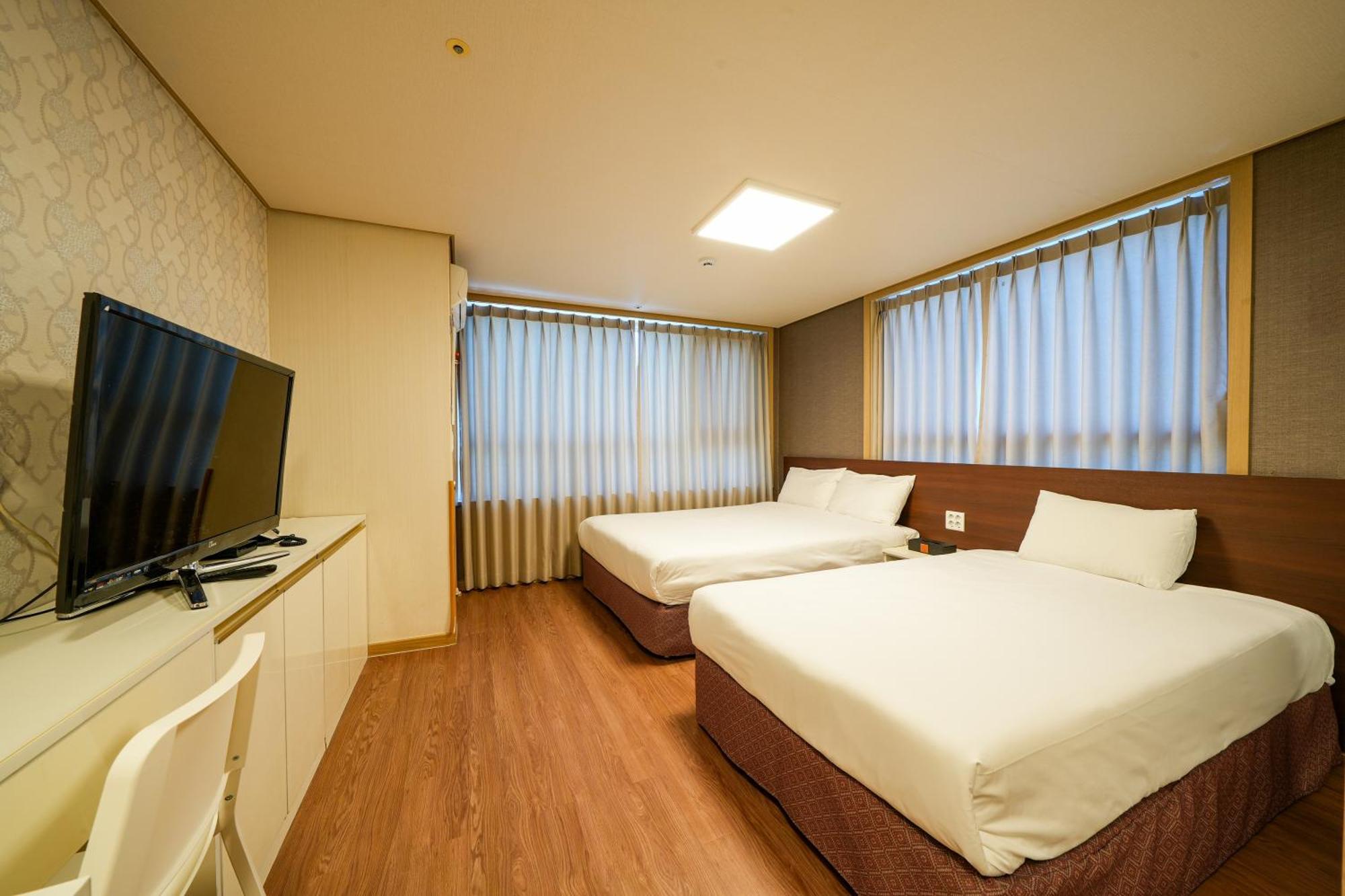 Aventree Yeouido 3*