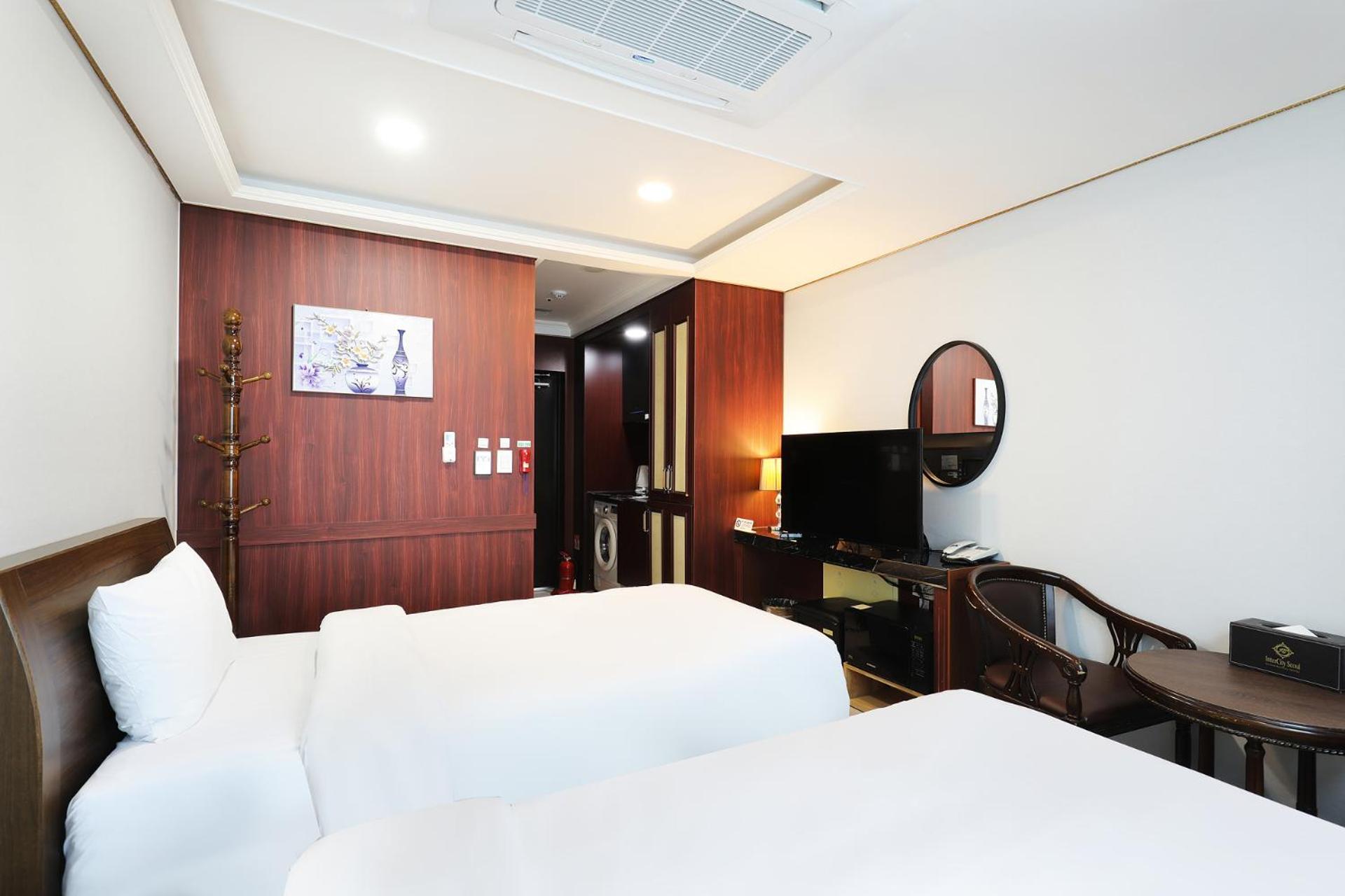 Hotel Intercity 3*