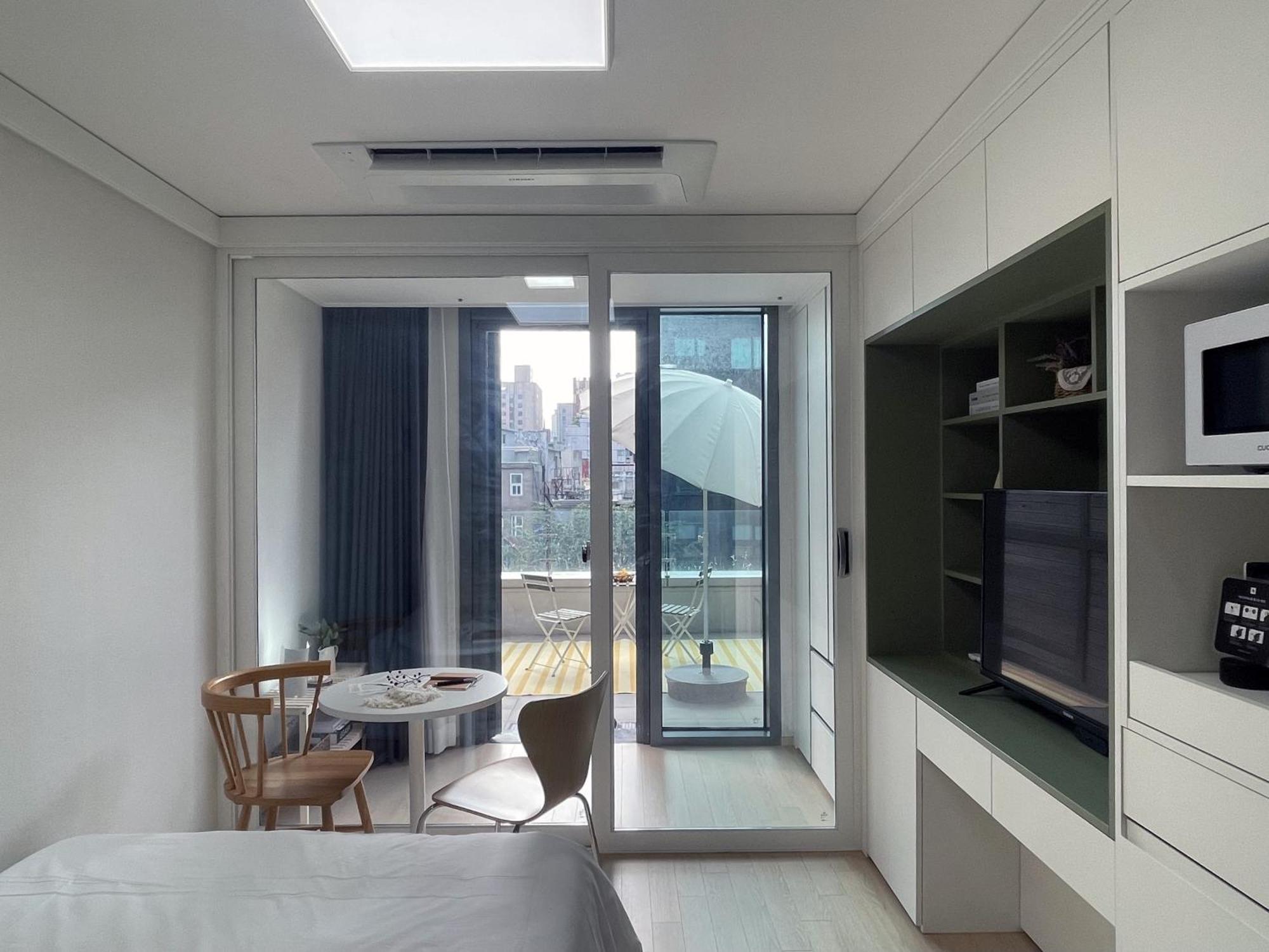 Urbanstay Myeongdong