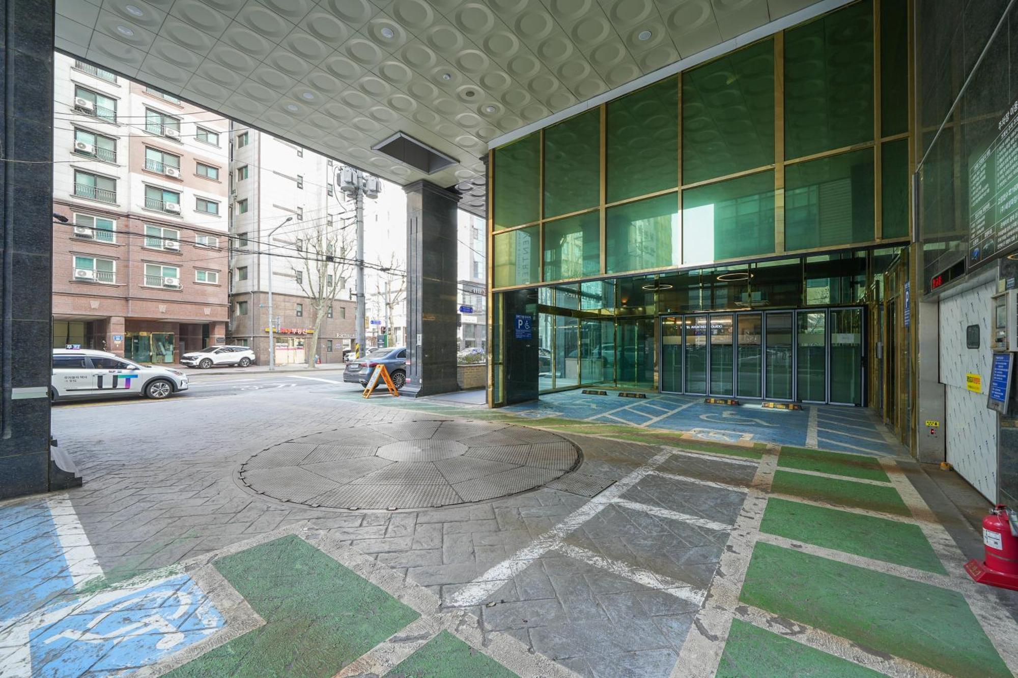Hotel Aventree Yeouido