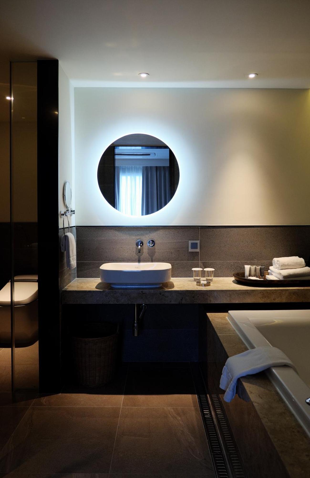 Hotel The State Sunyu 4*