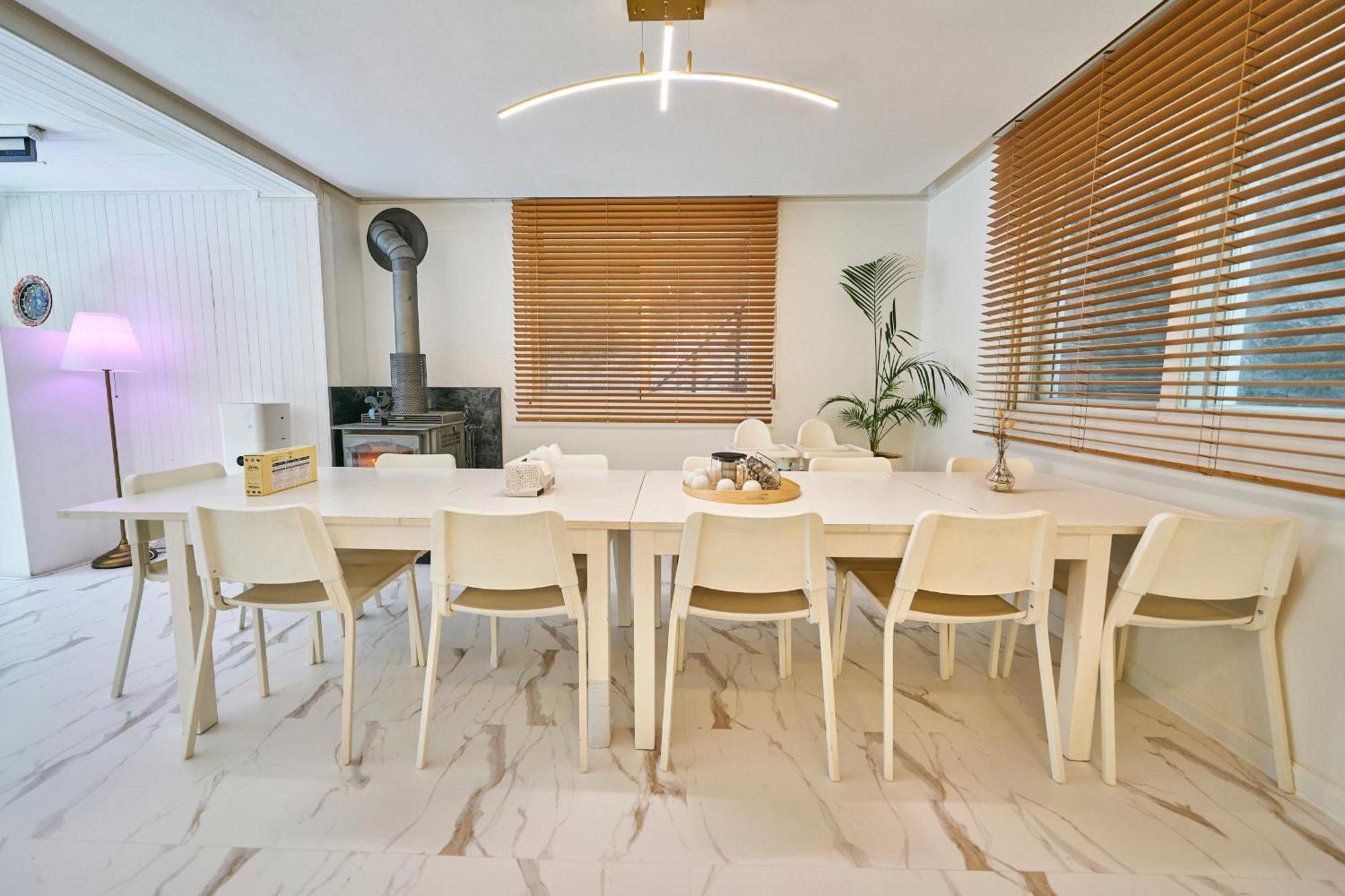 Sg Tailored Service Near Metro Holiday home
