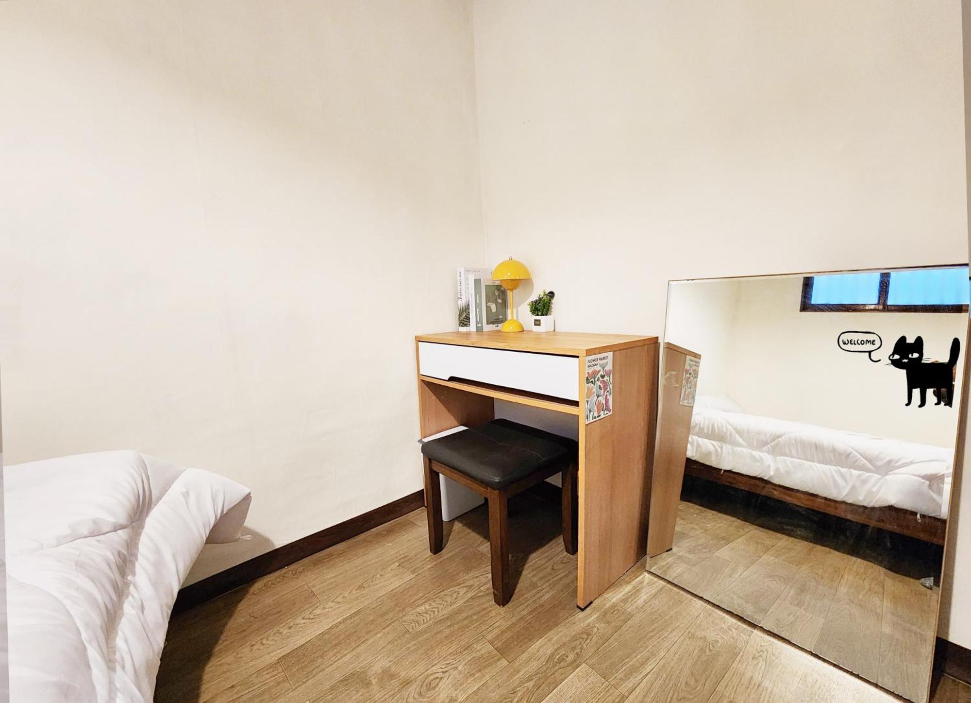 Apartment The Modern Hanok *