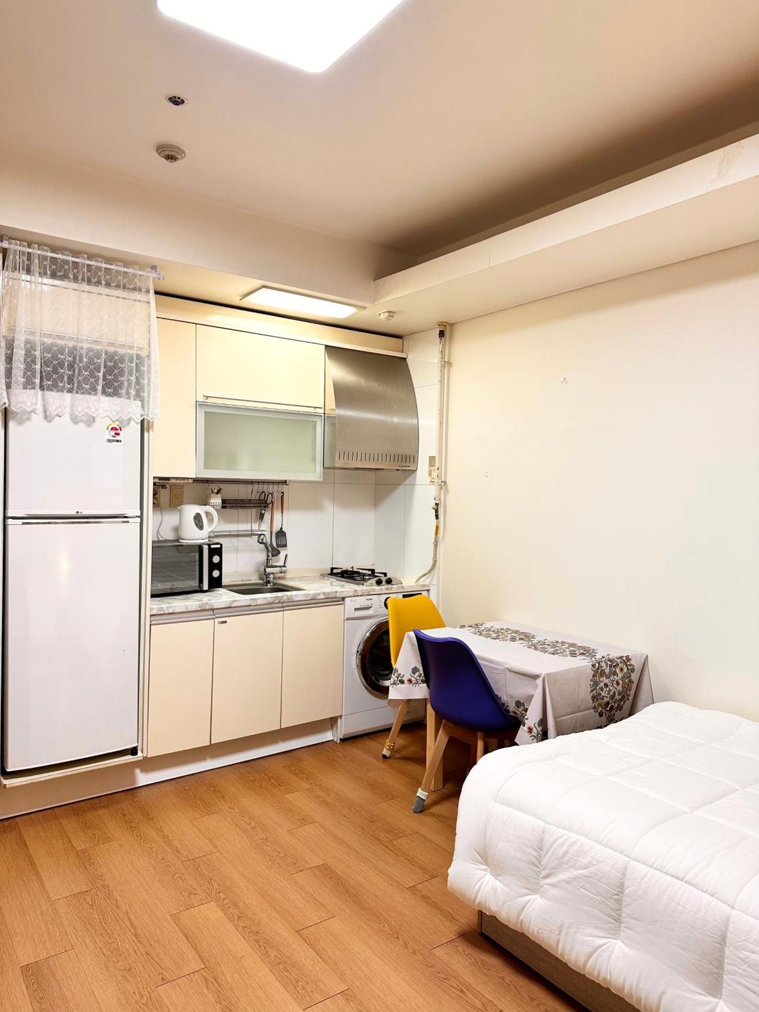 Apartment #gangnam Station Seoul