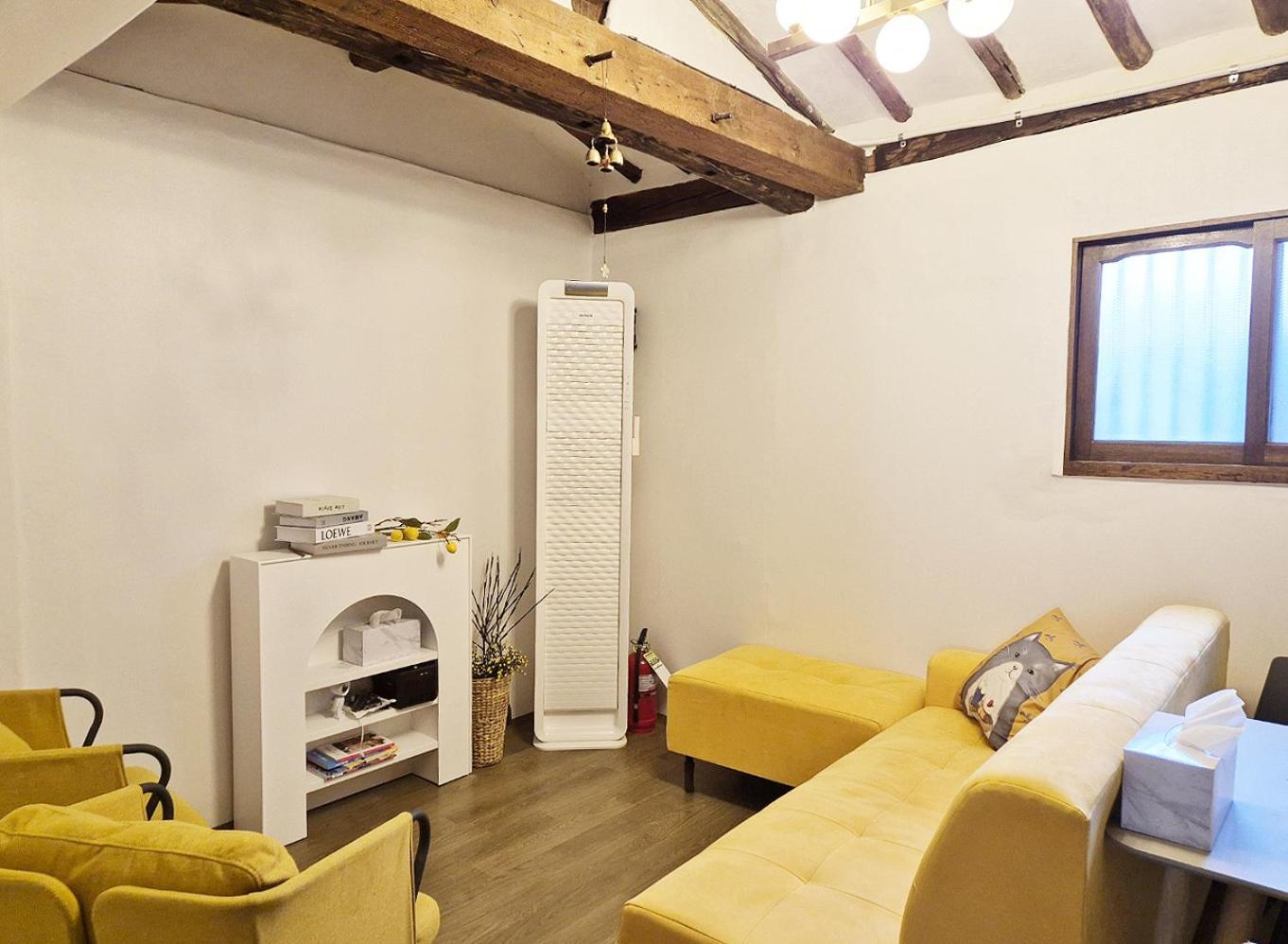 The Modern Hanok Apartment Seoul