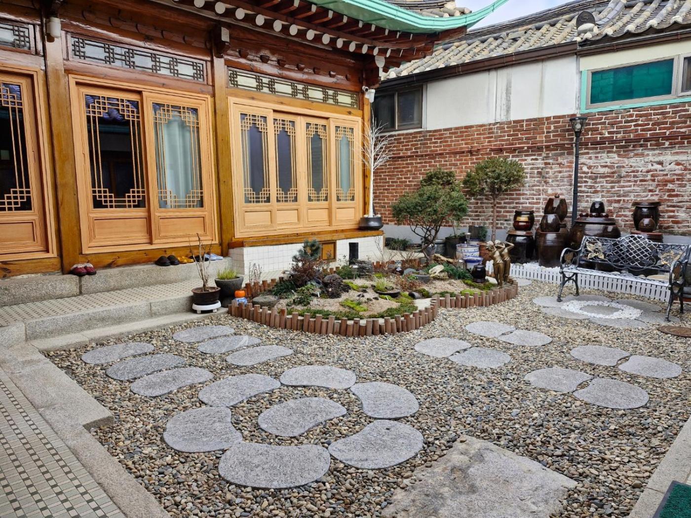 Guest house Leedo Hanok