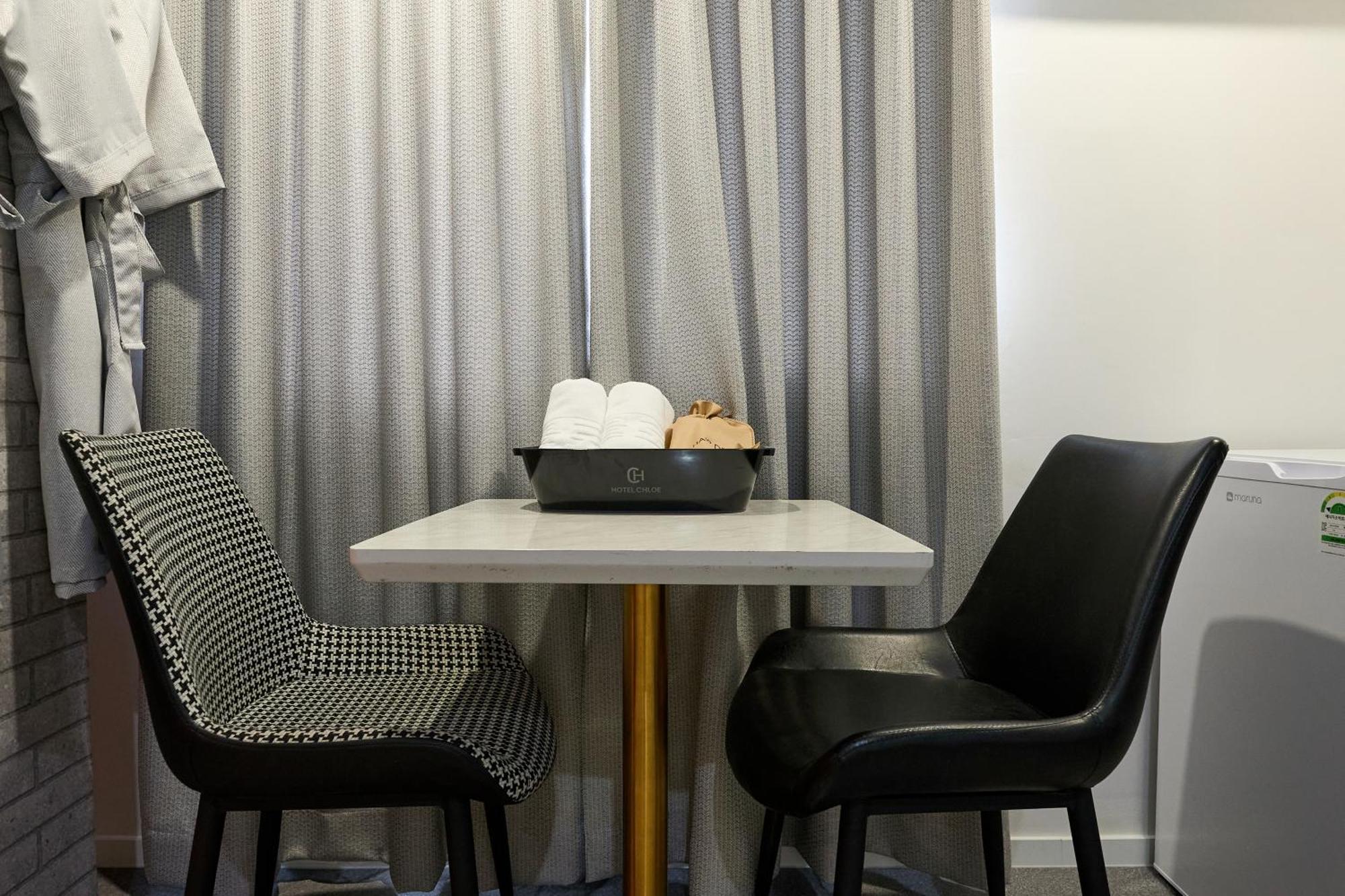 Hotel Chloe