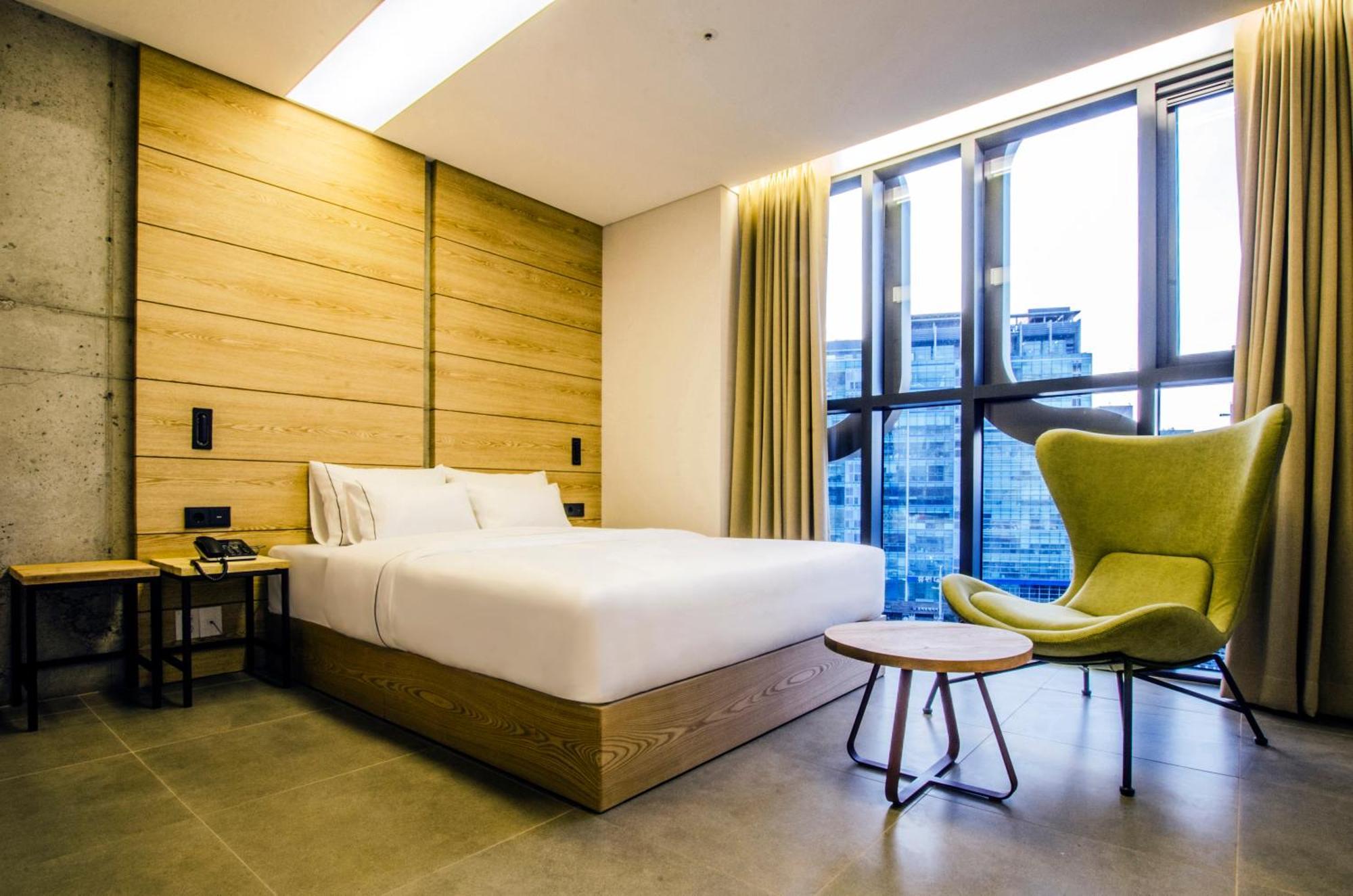 Hotel The Designers Premier Kondae