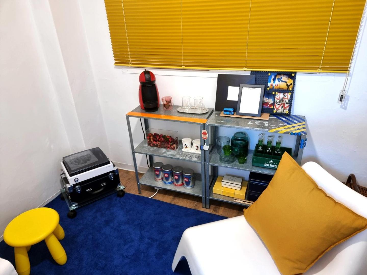Guest house Y202 & B201 Near Hongdae Univ Station