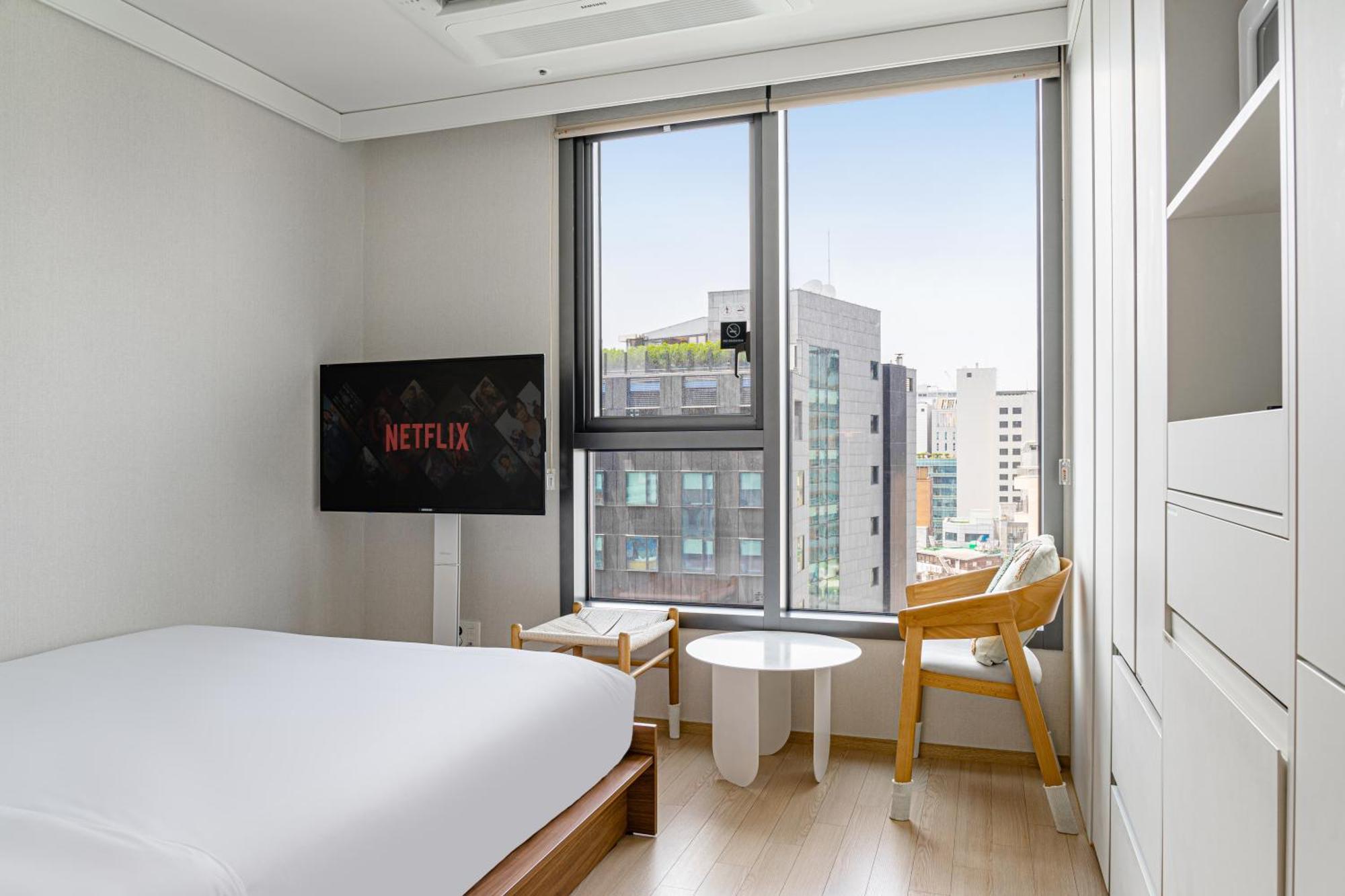 Urbanstay Myeongdong Apartment *