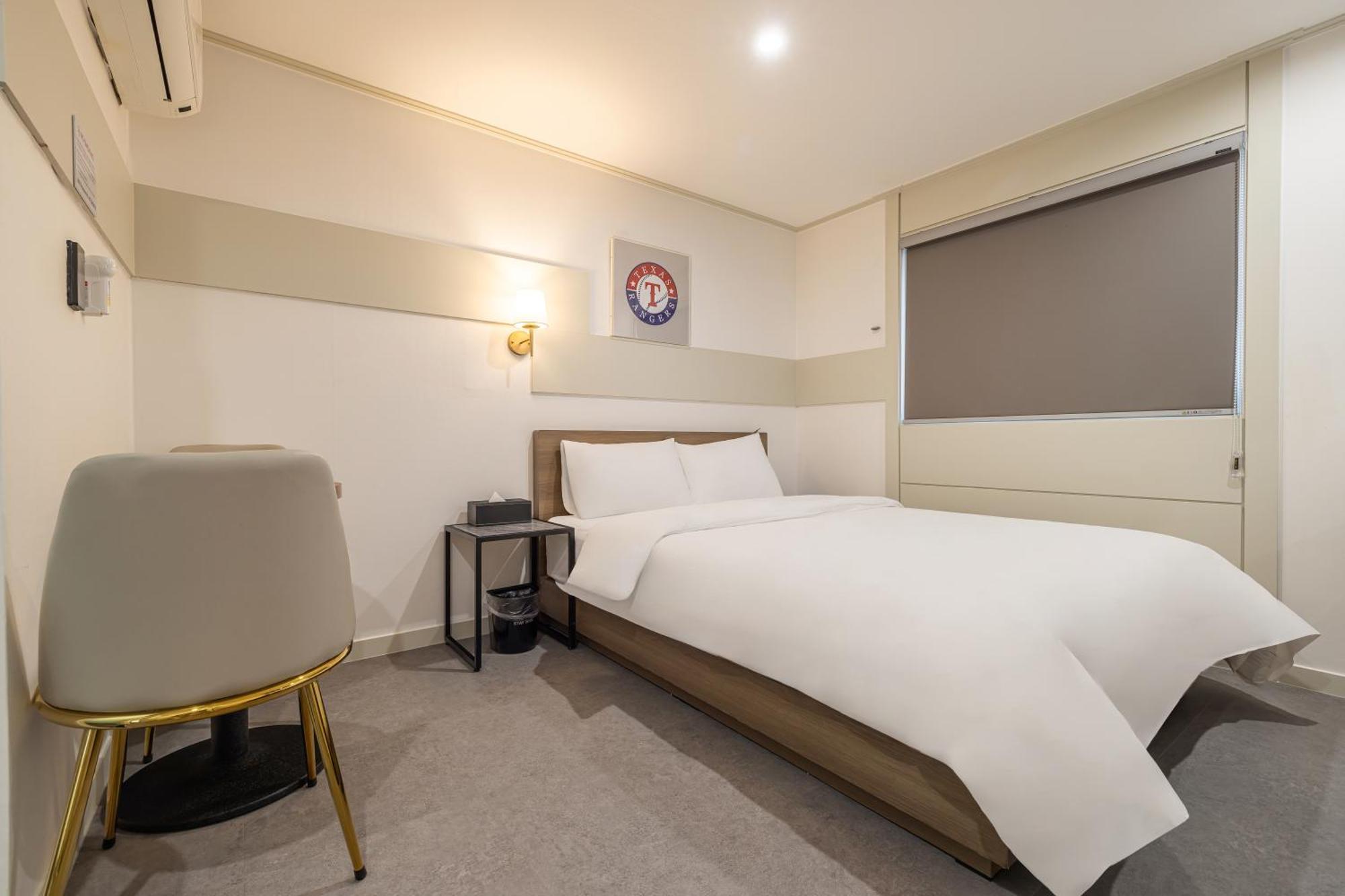 Hotel Stay Inn *