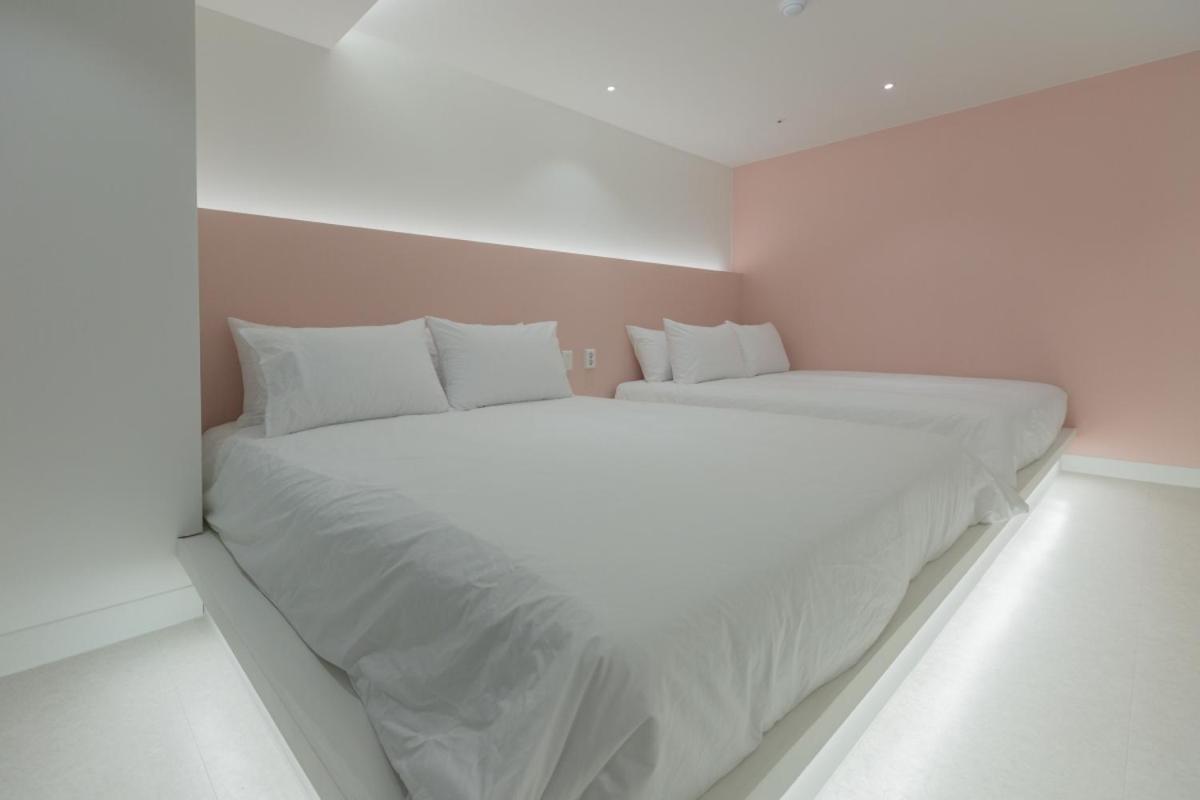 Guest house Mj 2 2*