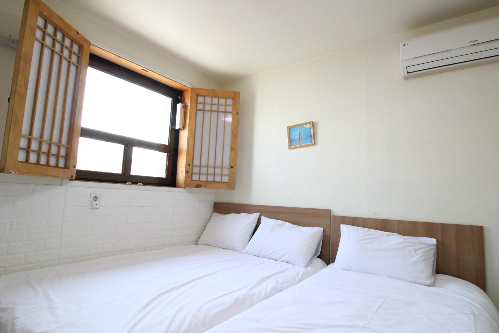 Golden Park Myeongdong Hotel