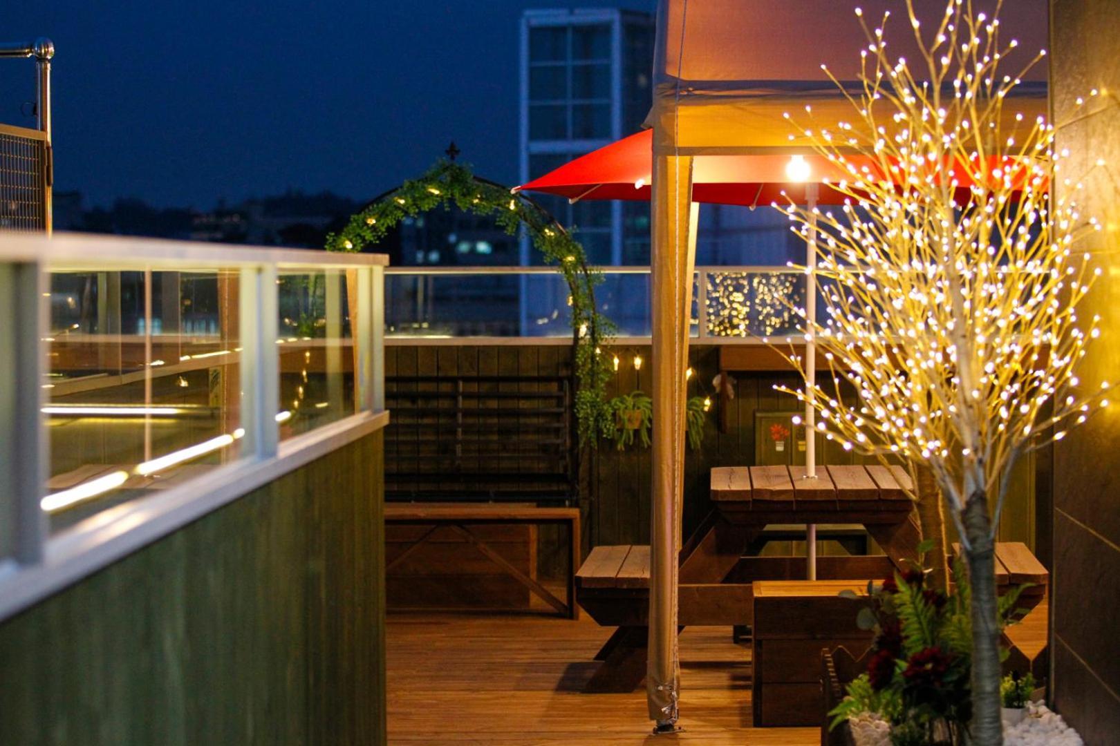Hostel 24 Sinchon Avenue *