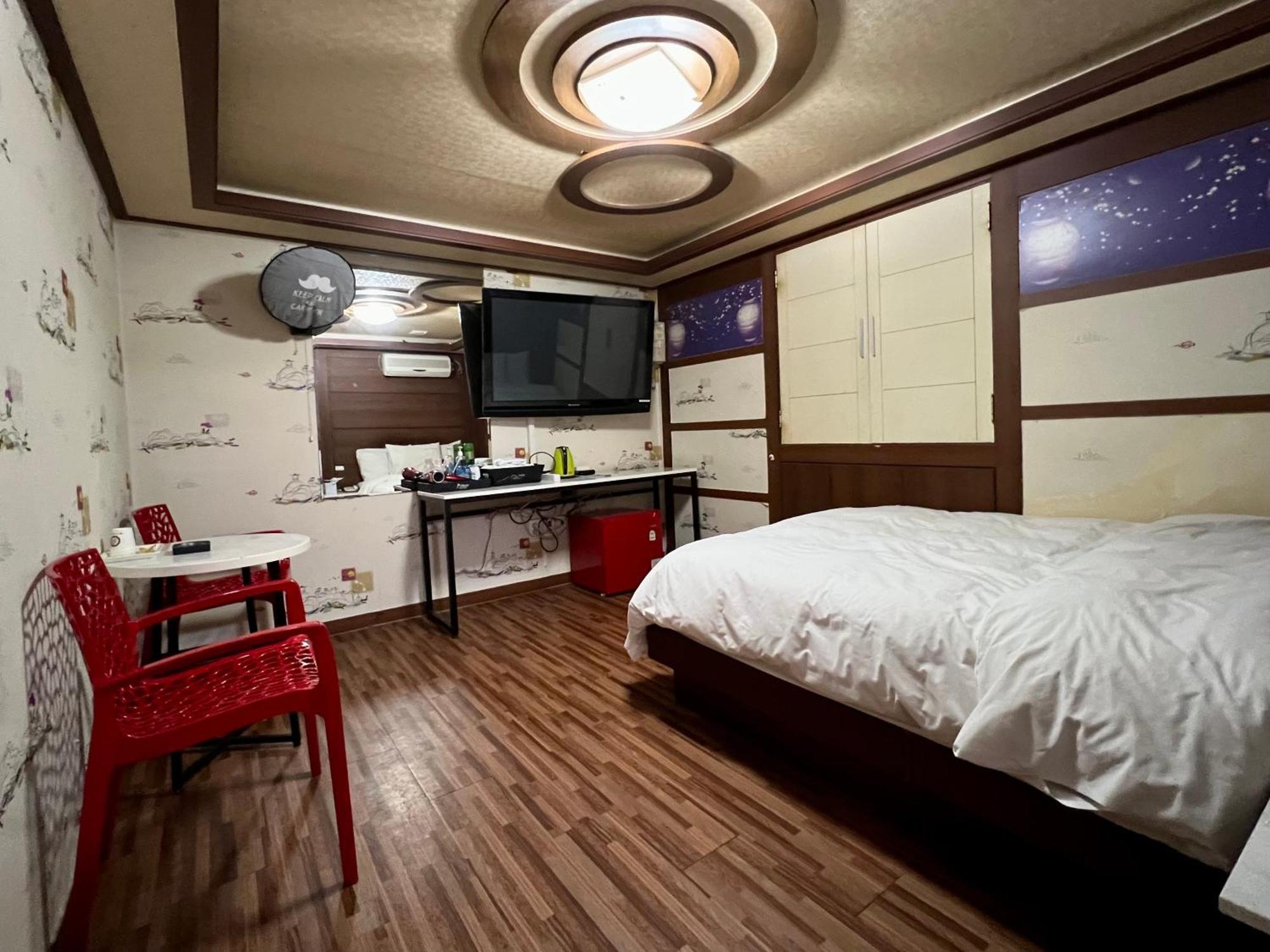Picasso Hotel Seoul