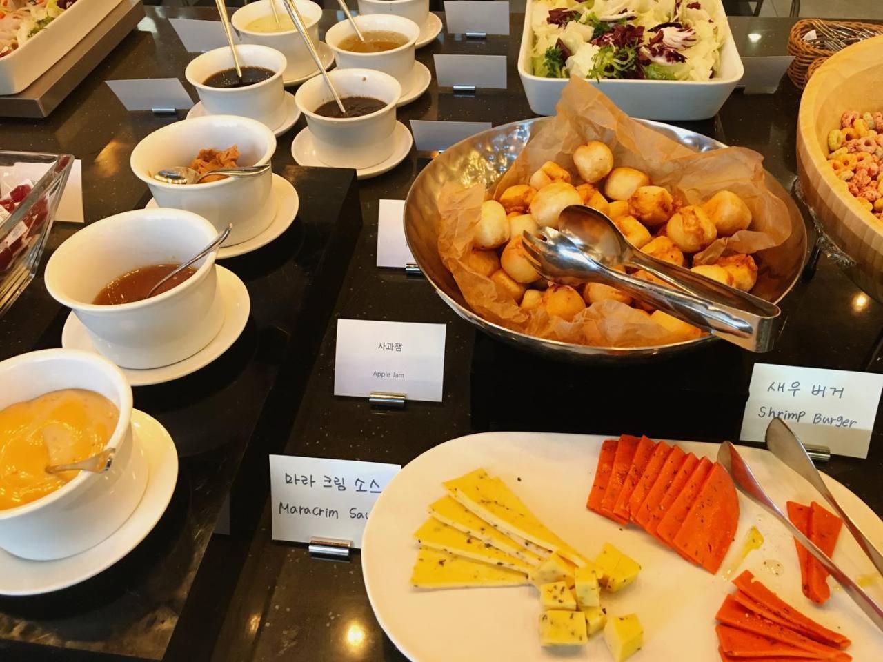 Mercure Ambassador Hongdae Hotel Seoul
