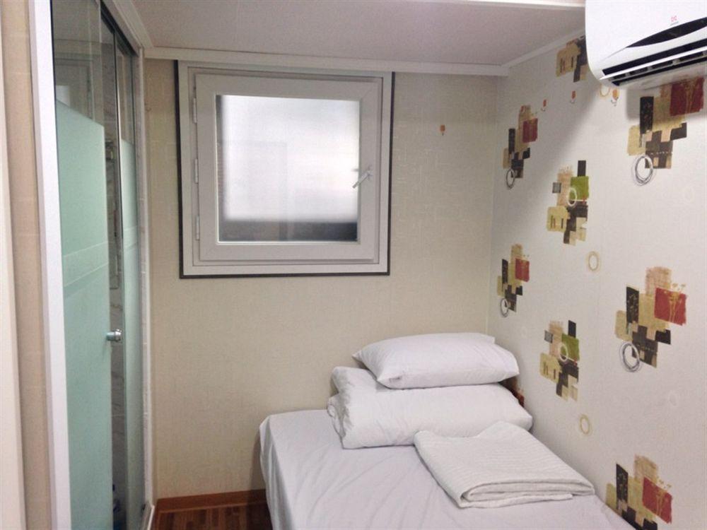 Hostel Chloe