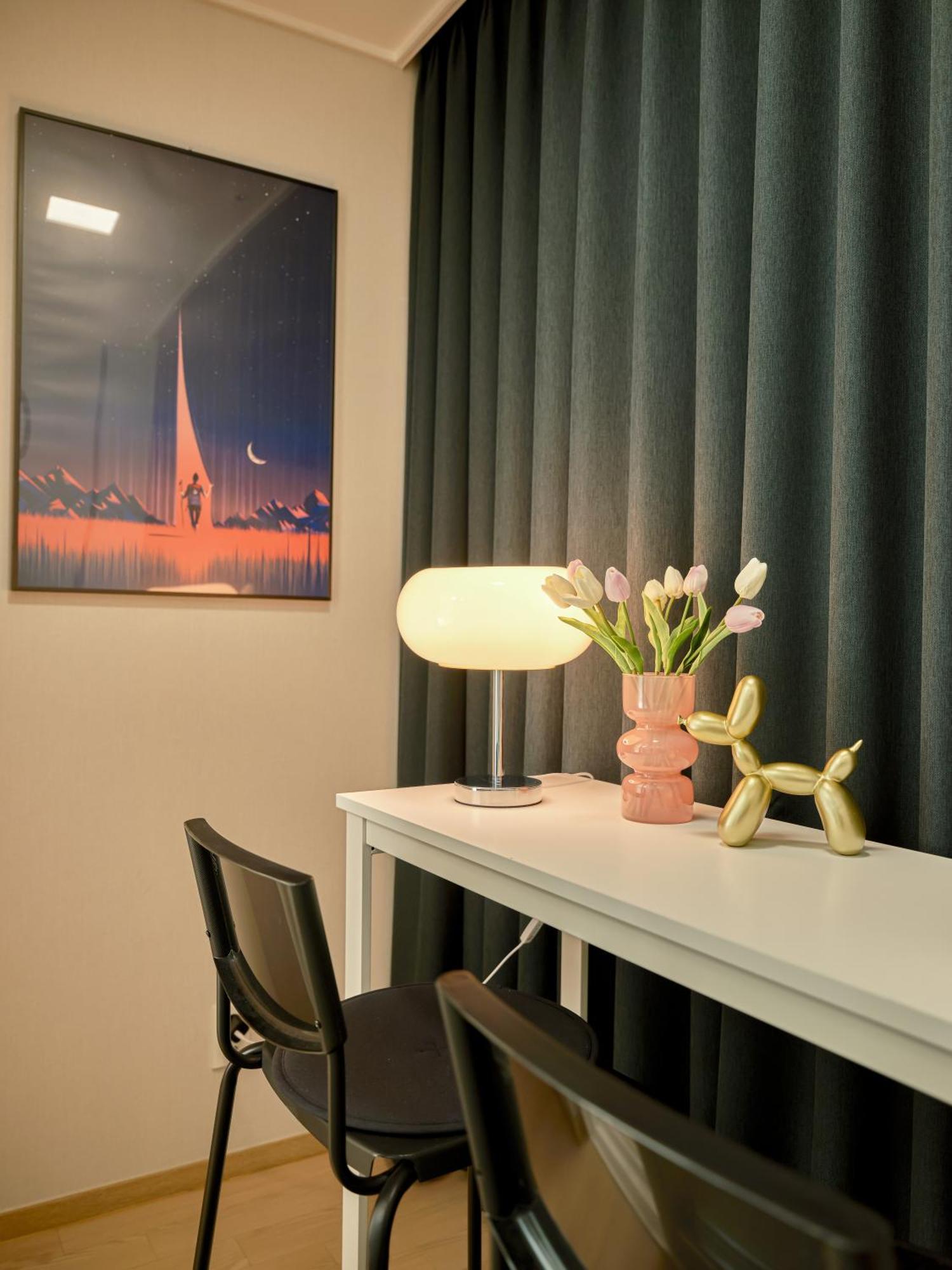 Comocasa Fully Furnished