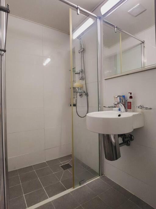 Seoulrise House #new#namsan#seoulstation#airport Apartment *