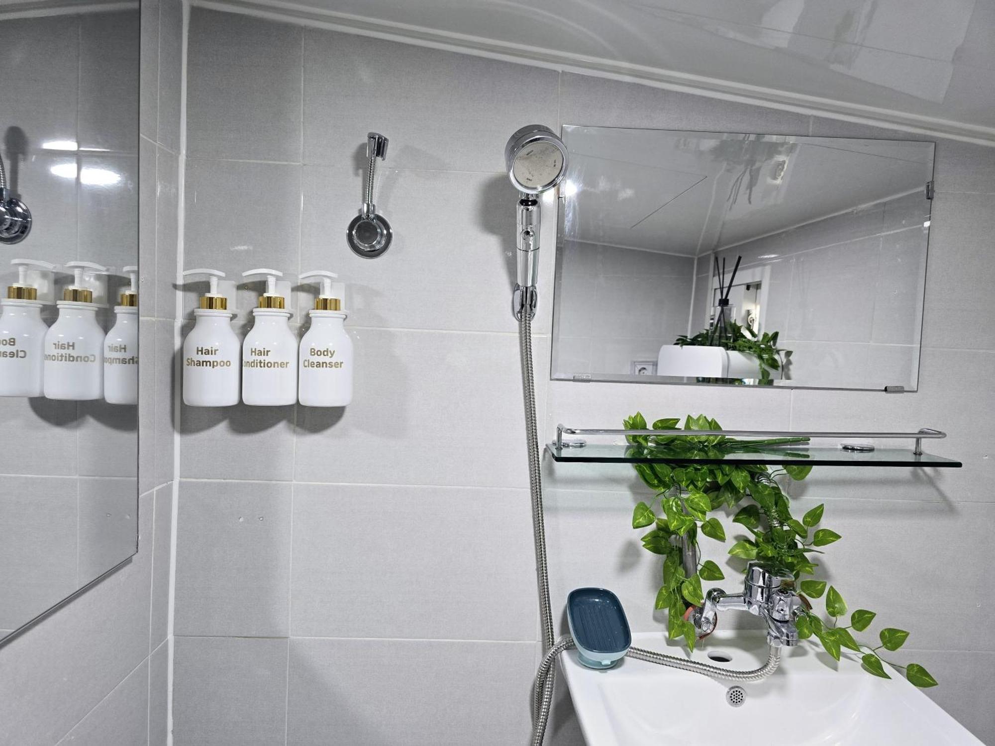 Guest house K-culture Guest House-kozy Sindang In Seoul