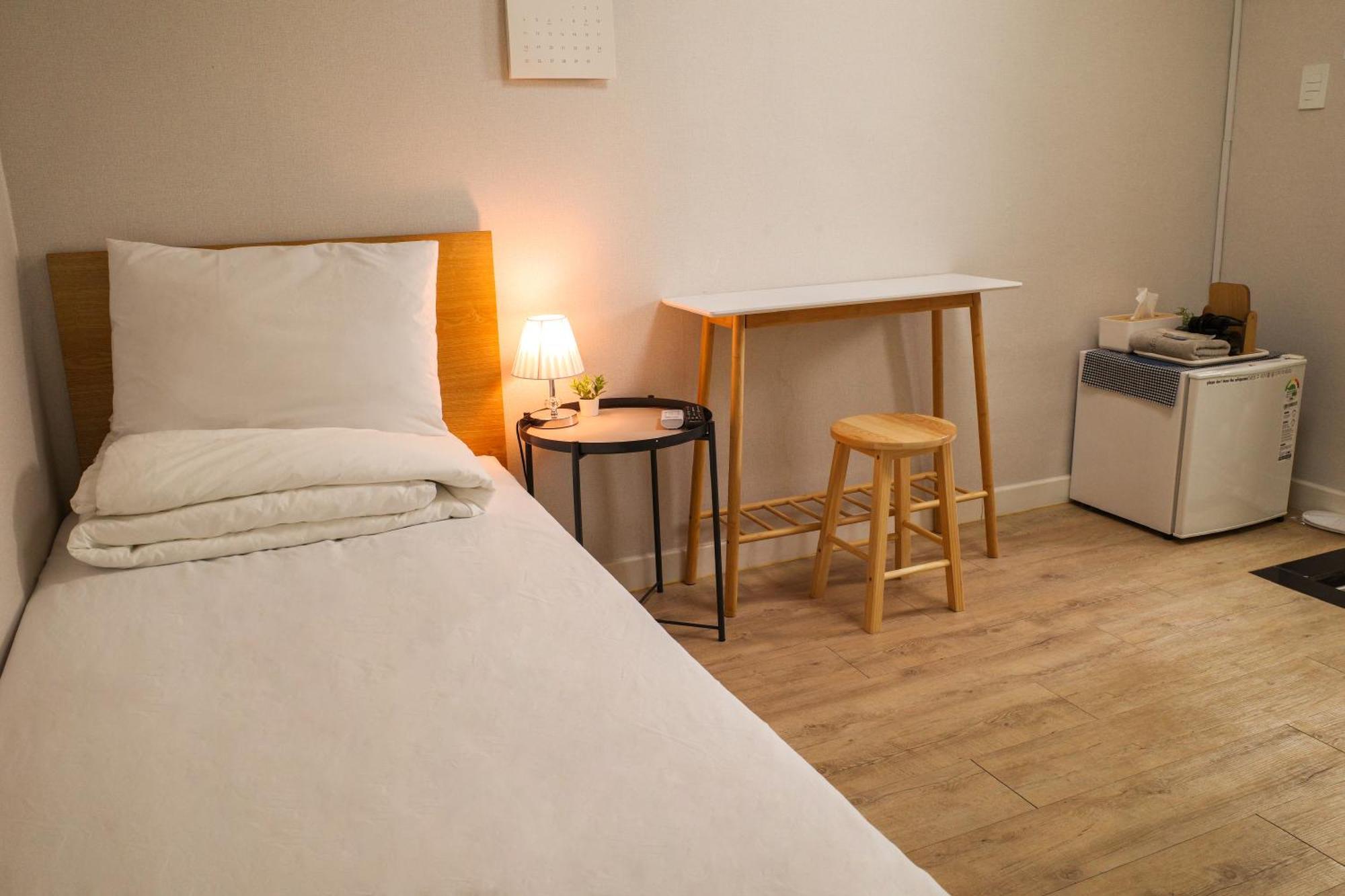 Starria Guest house 2*