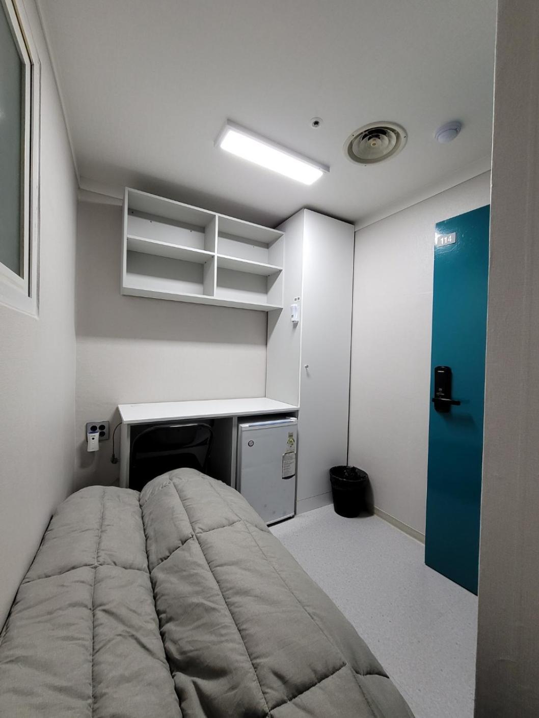 Hostel Female Only - Coco Jongno Hyehwa Station *