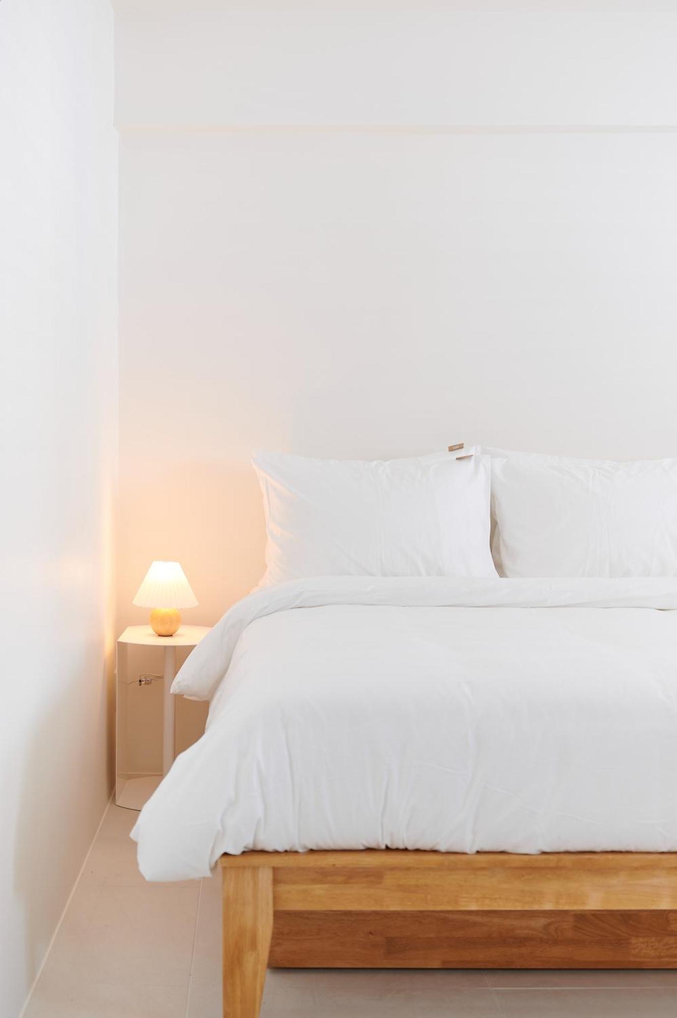 White Linen House Pangsapuri *