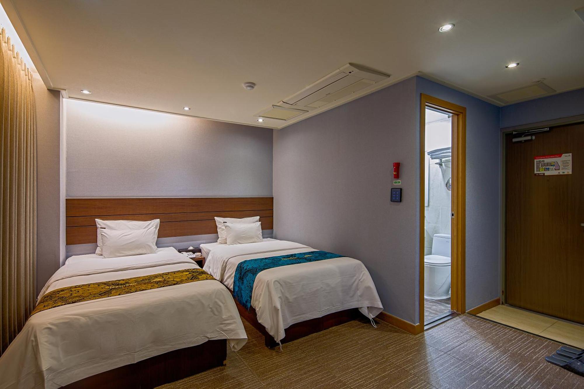 Namsan Hill Hotel