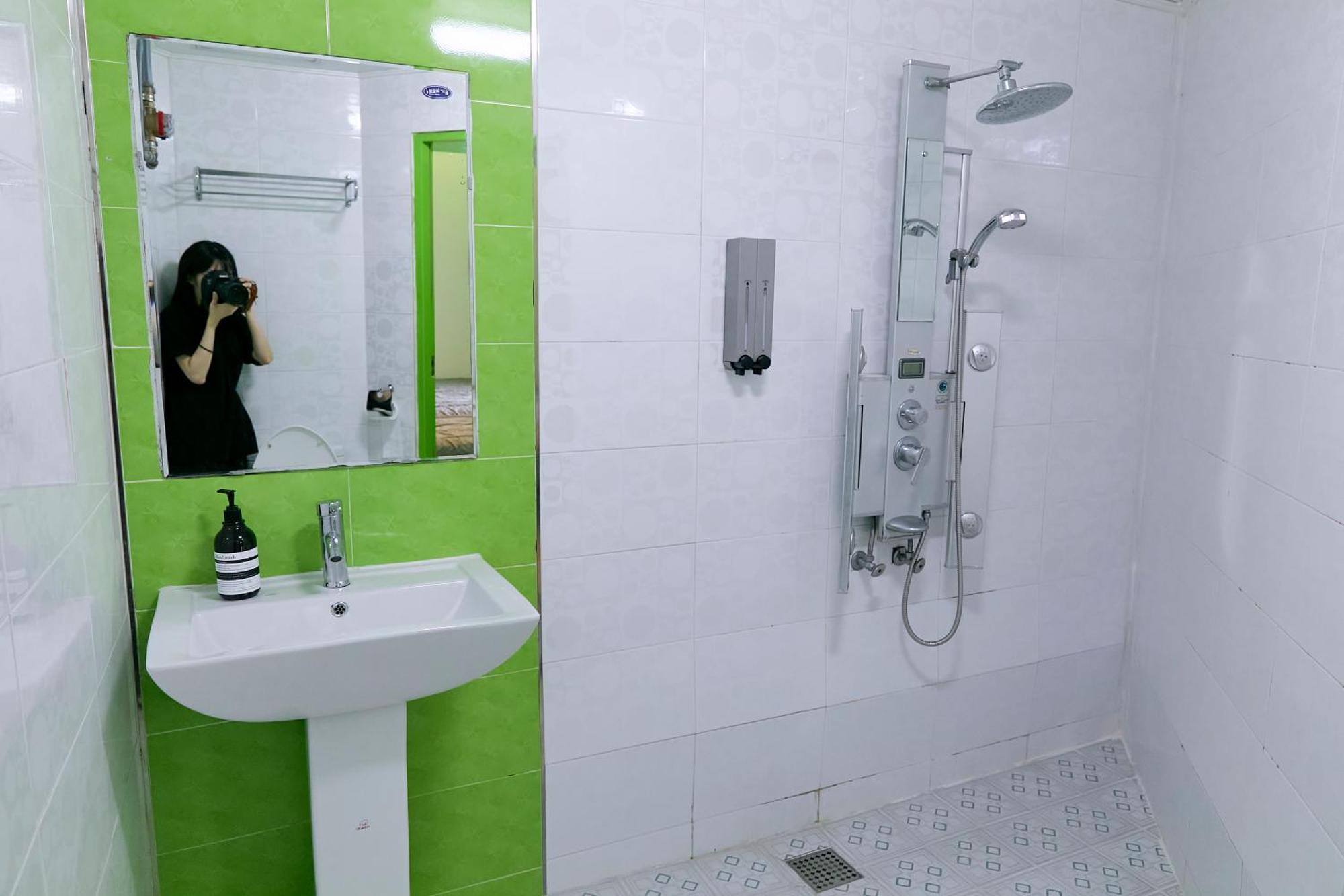Travelers A Korea Hostel